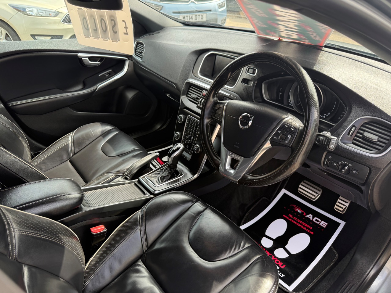 Volvo V40