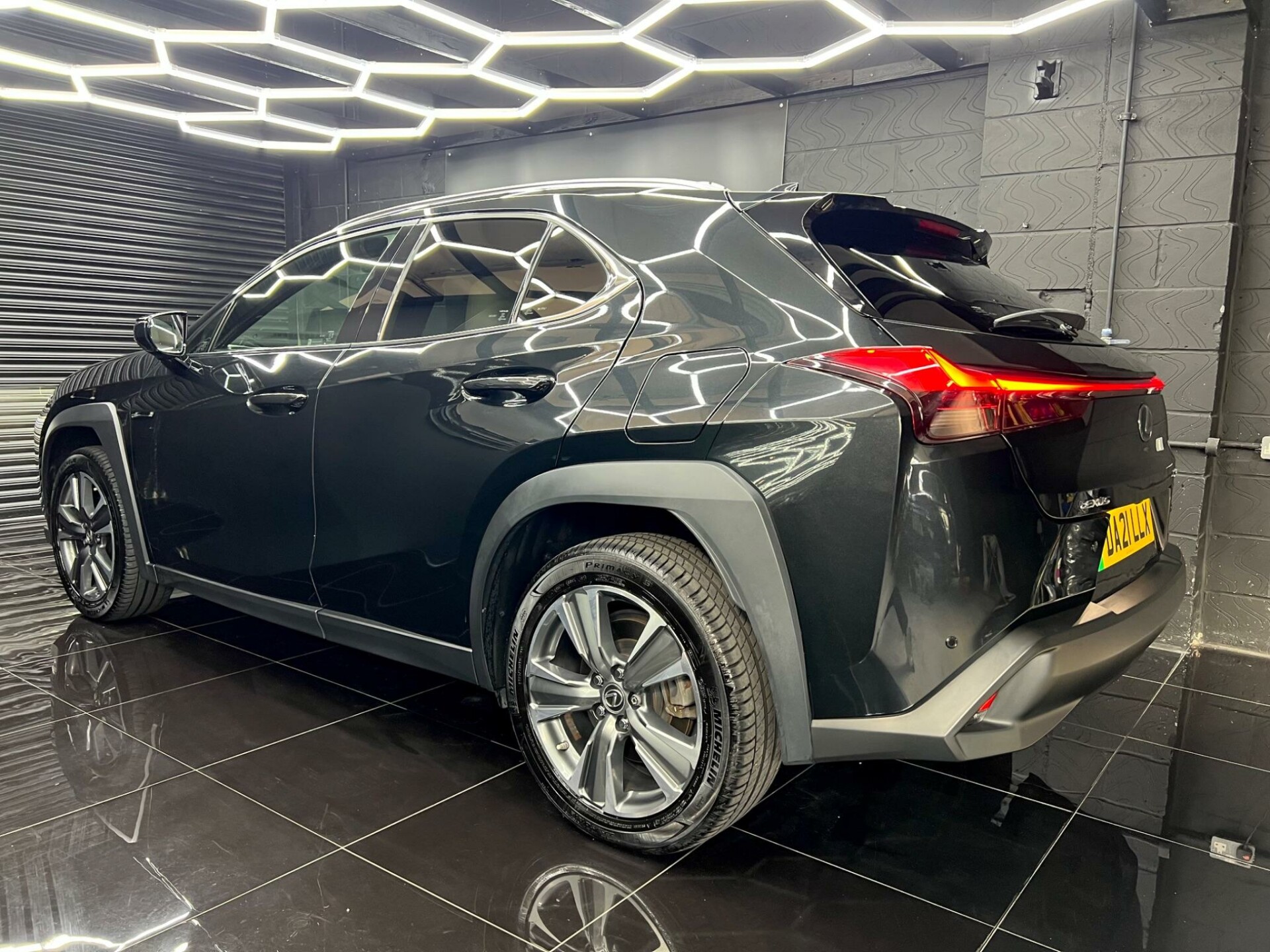 Lexus UX