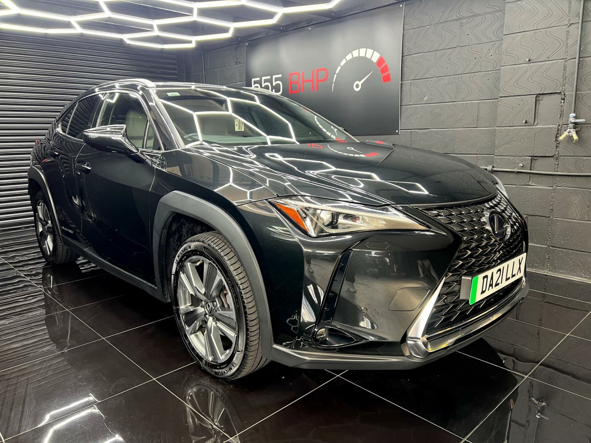 Lexus UX