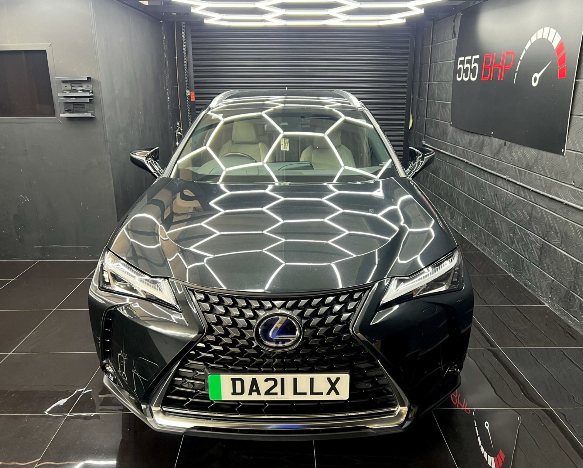 Lexus UX