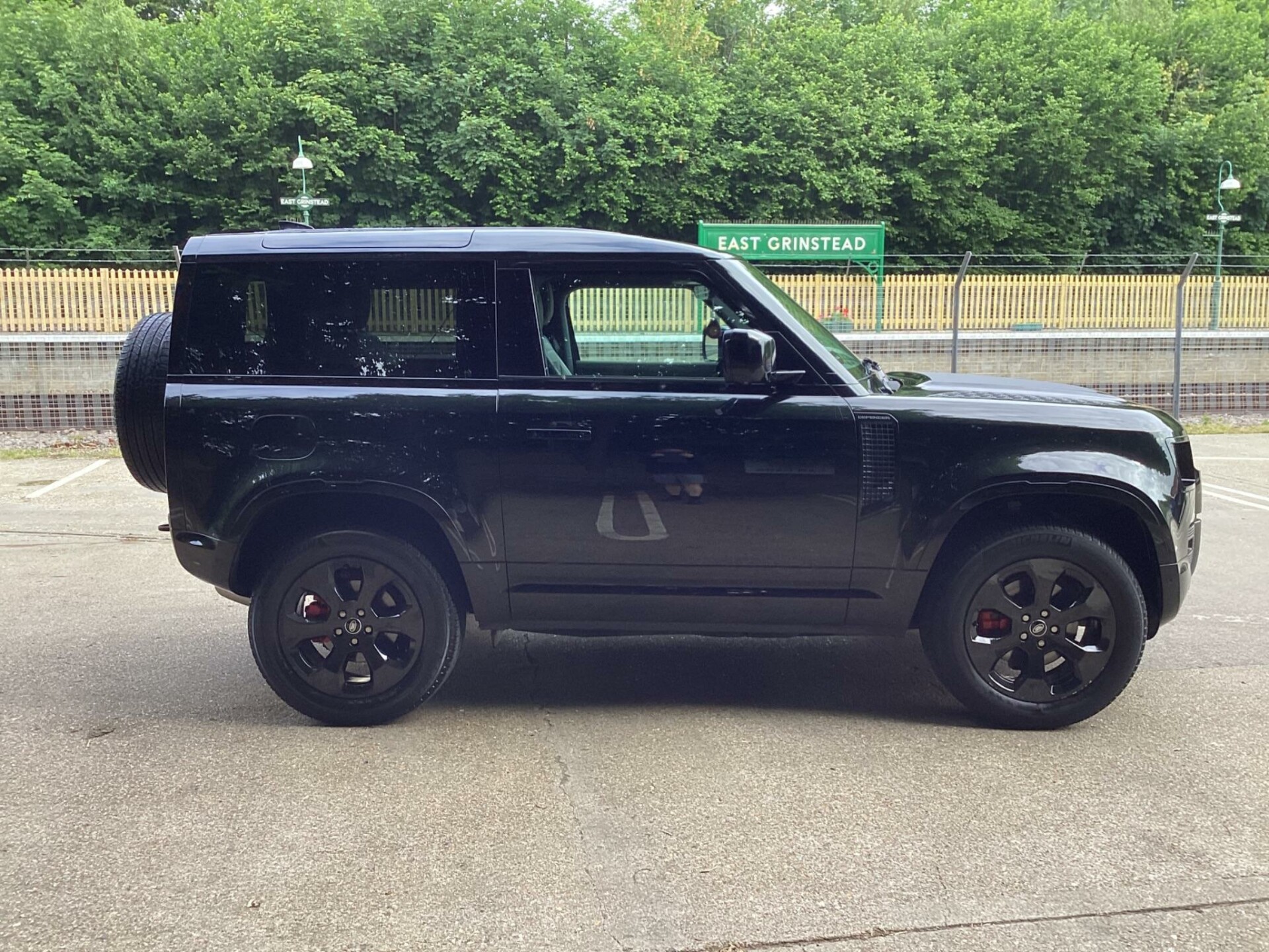 Land Rover 90