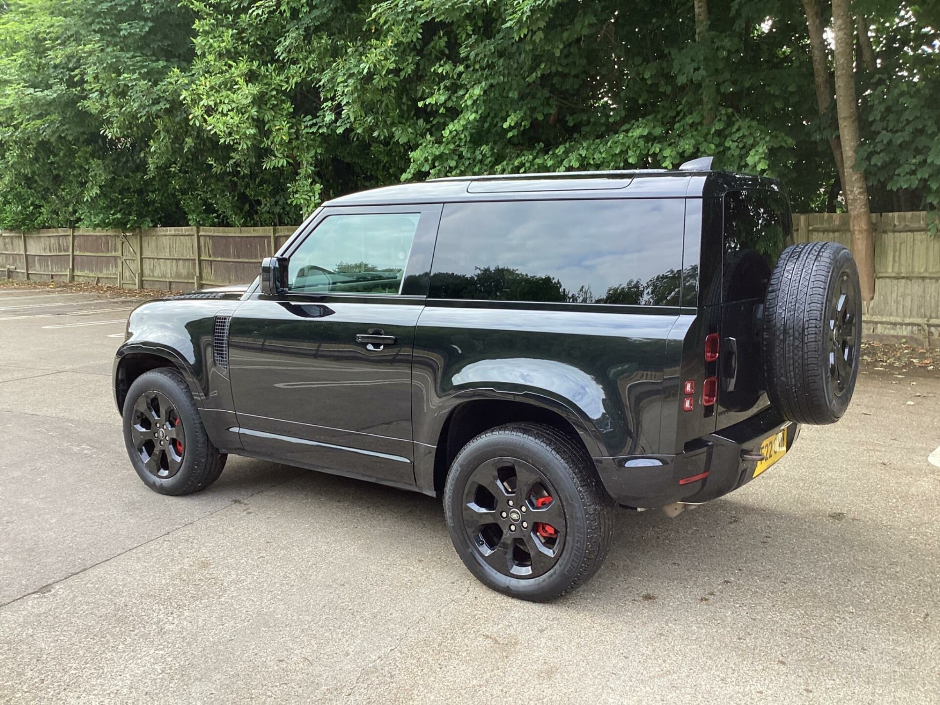 Land Rover 90