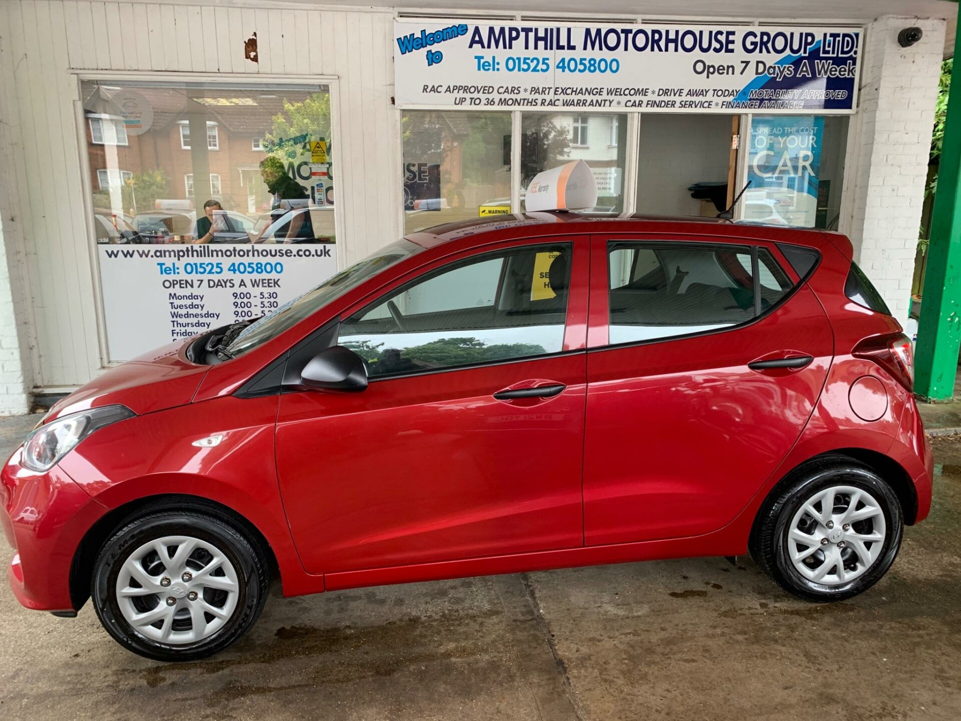 Hyundai i10