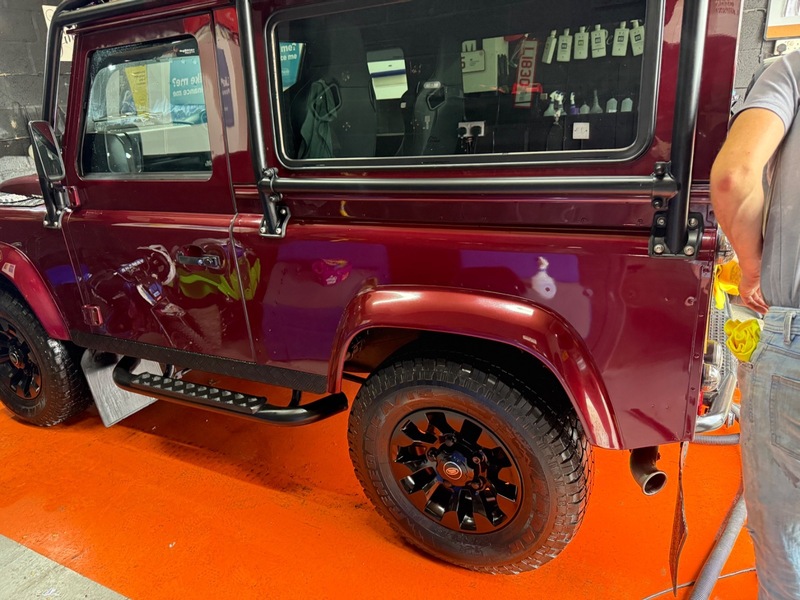 Land Rover Defender