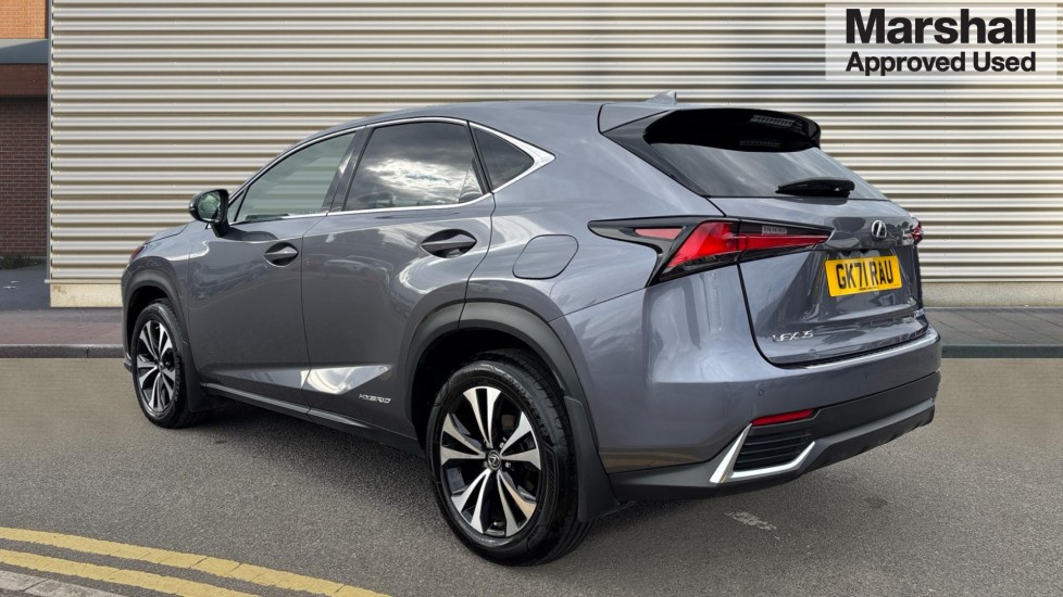 Lexus NX 300h