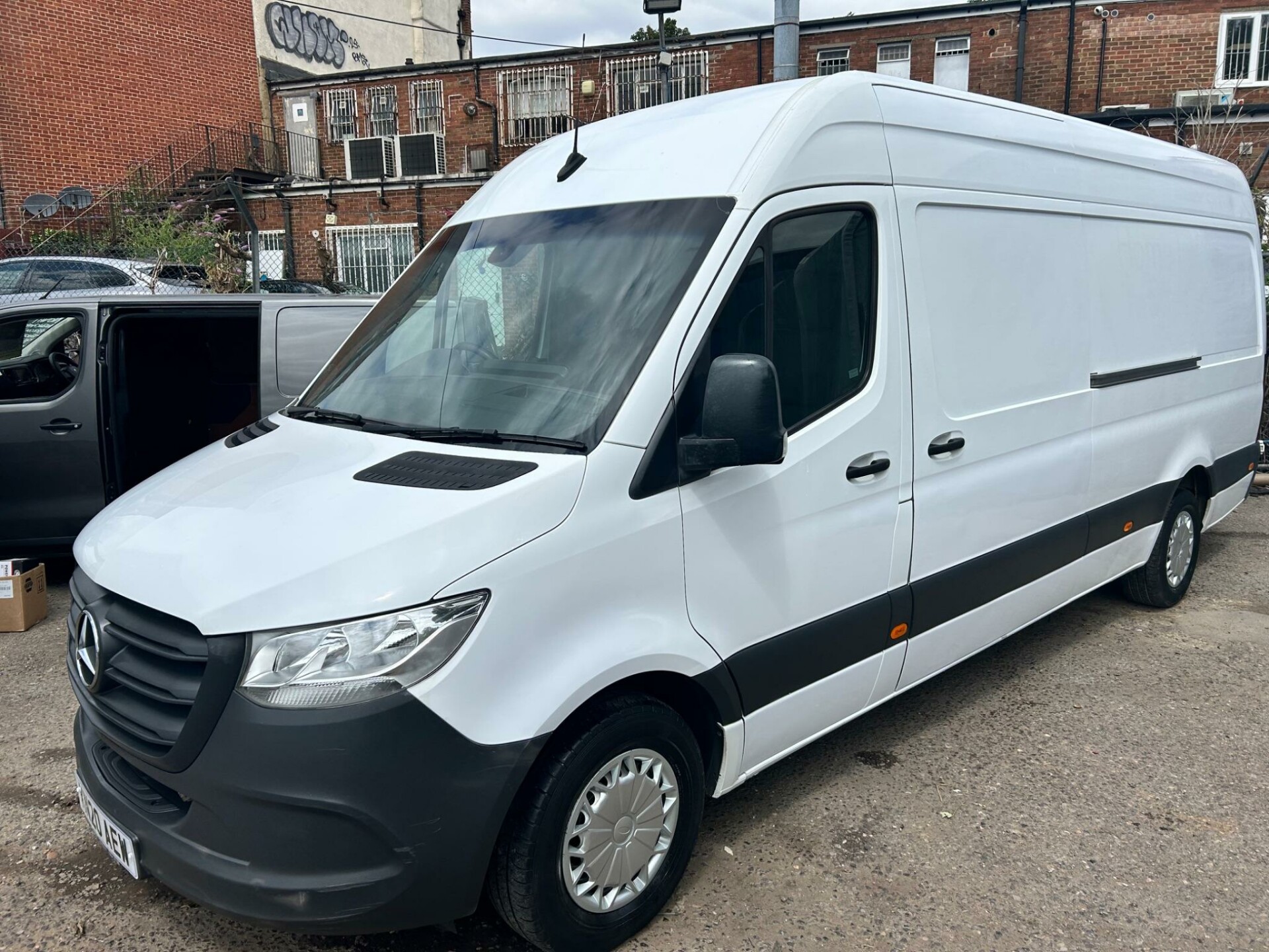 Mercedes Benz Sprinter