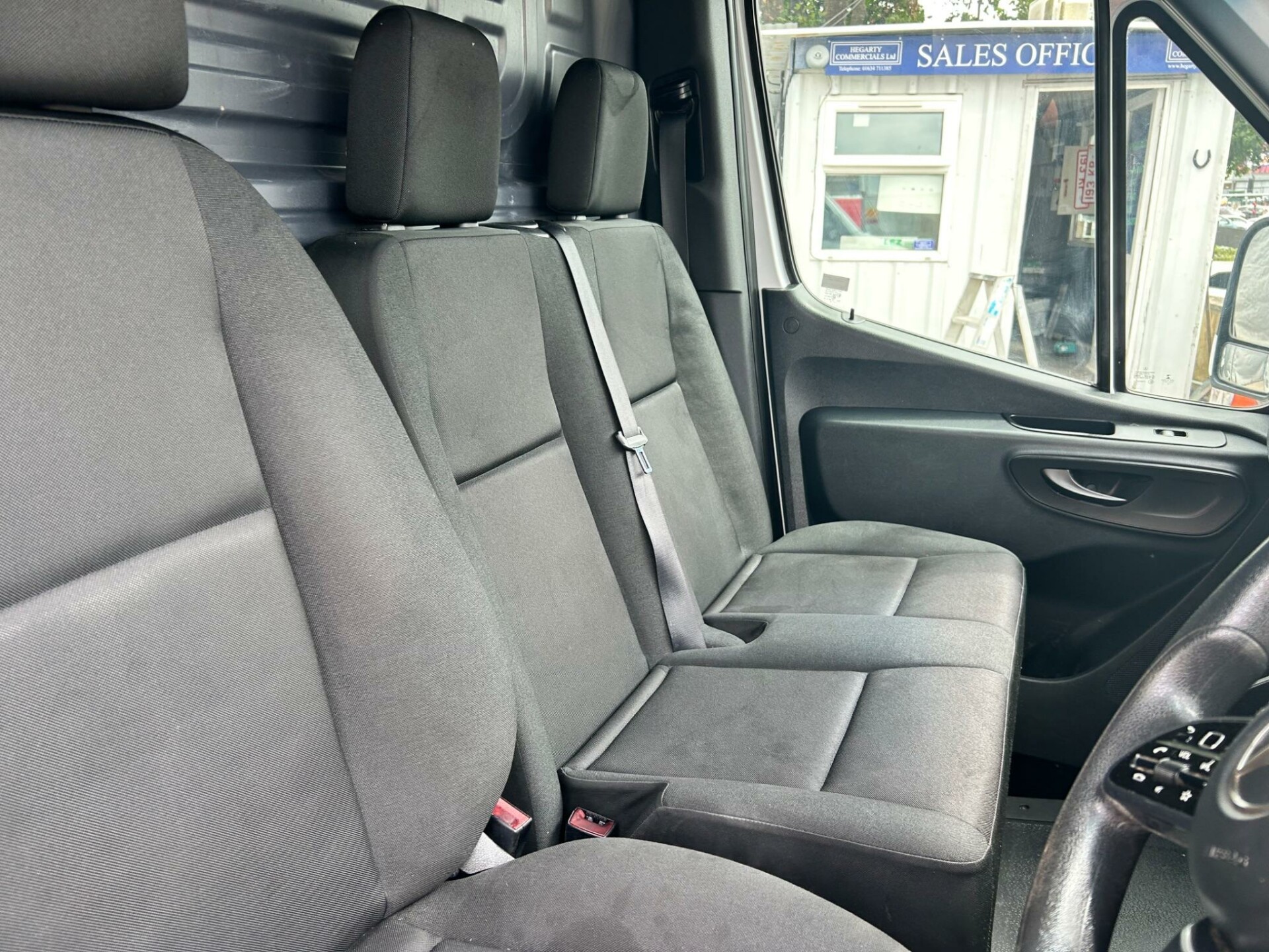 Mercedes Benz Sprinter