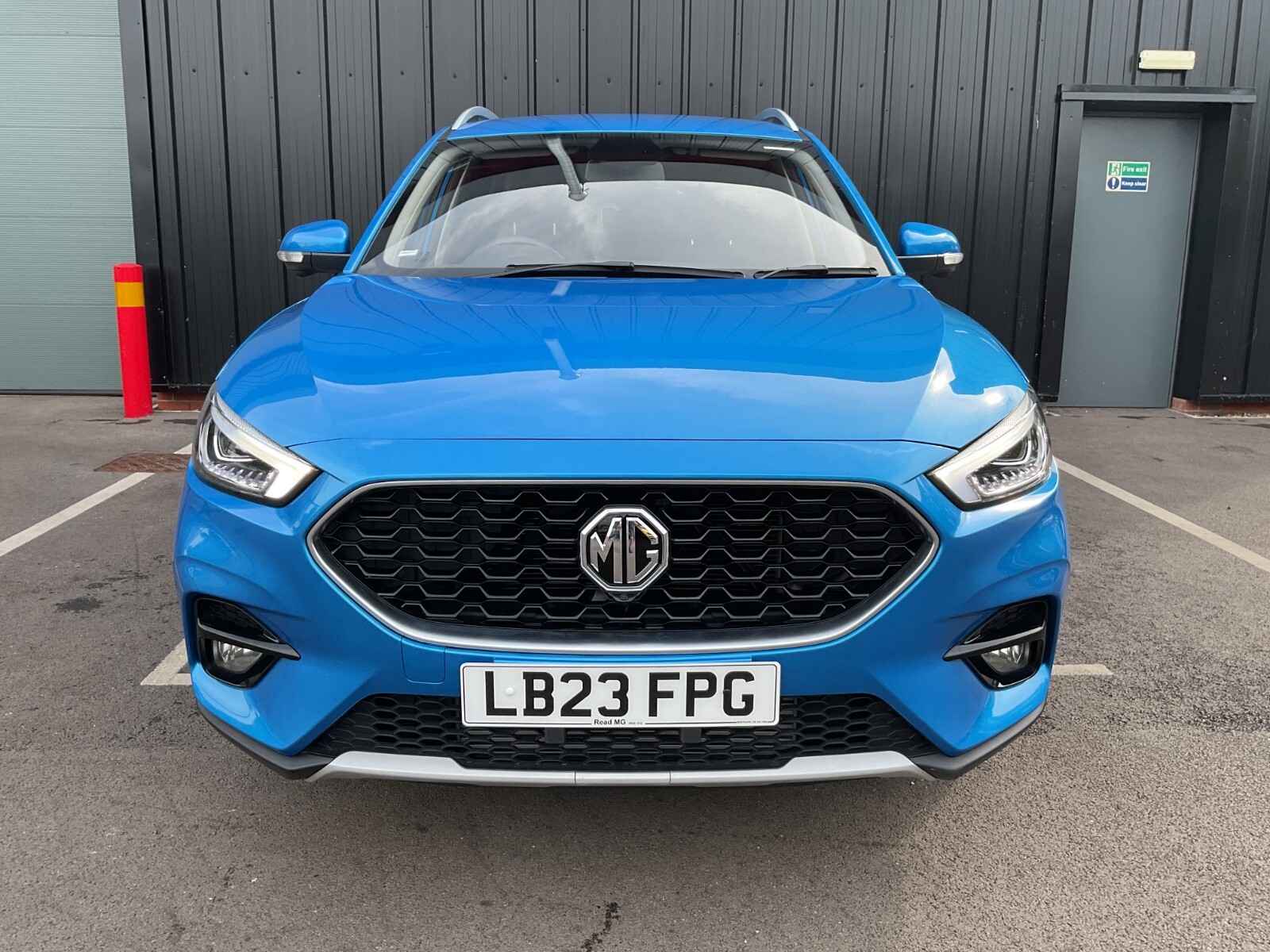 MG ZS