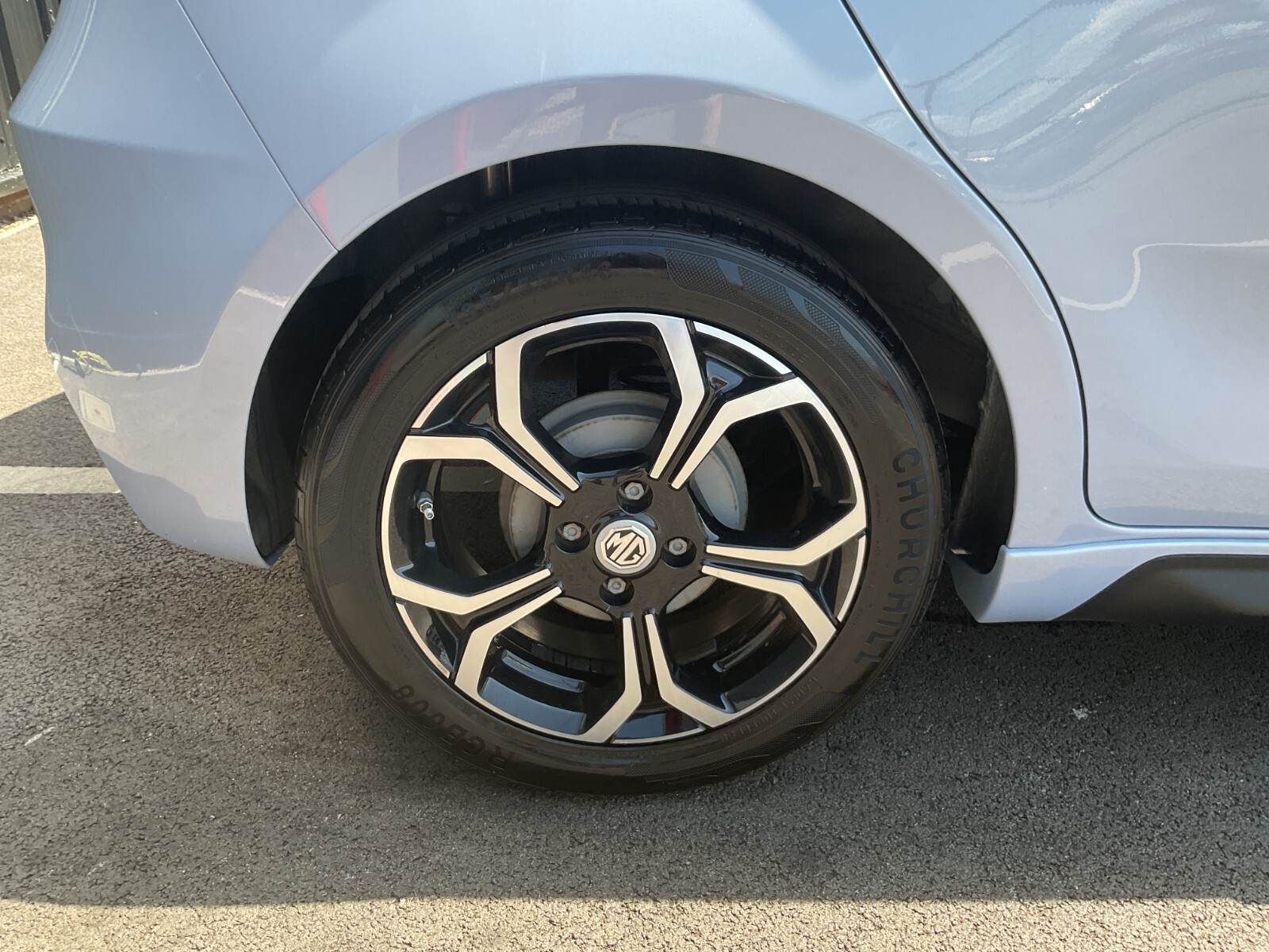 MG 3