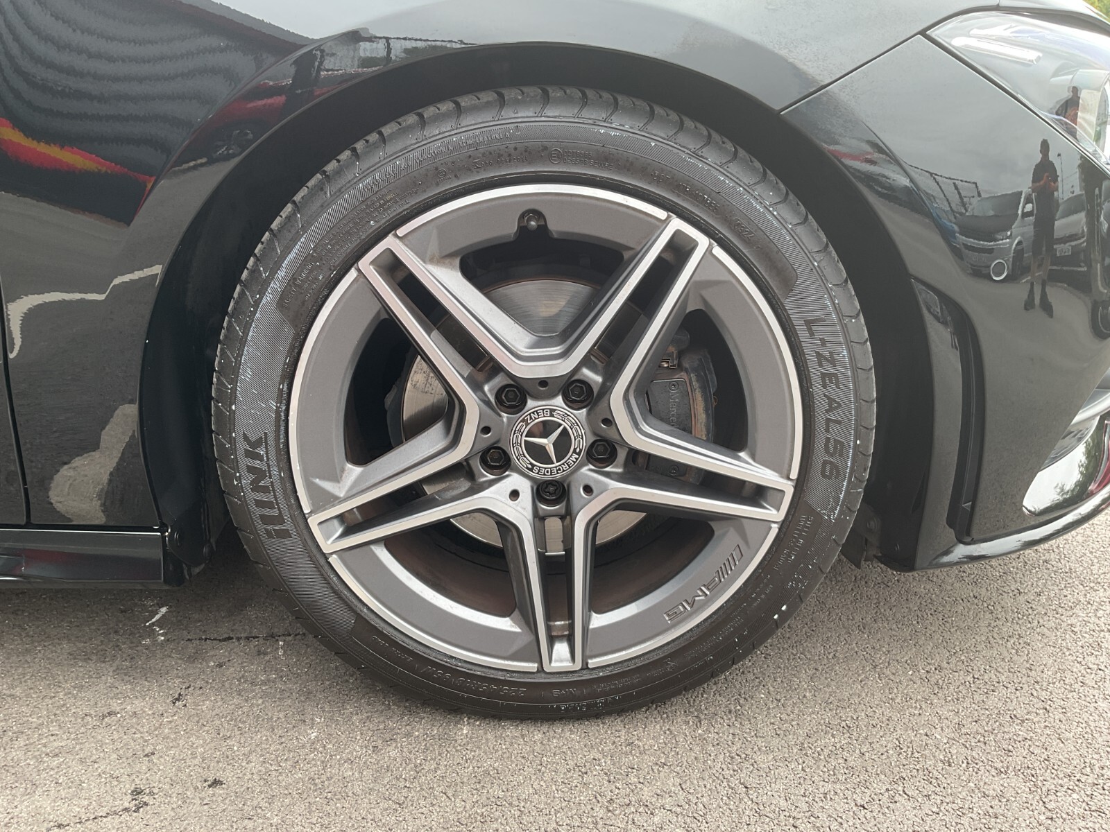 Mercedes Benz CLA