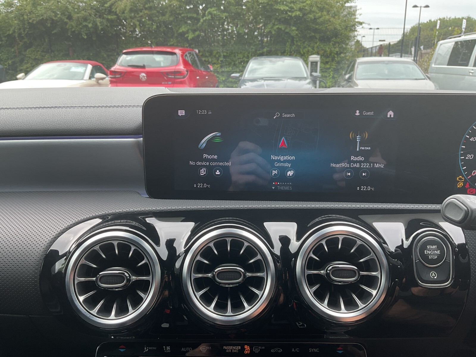 Mercedes Benz CLA