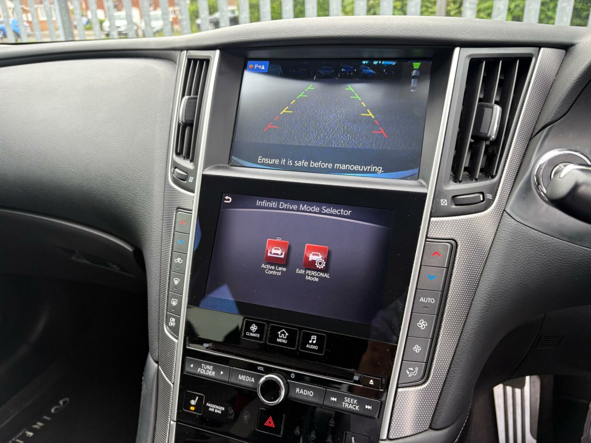 Infiniti Q50