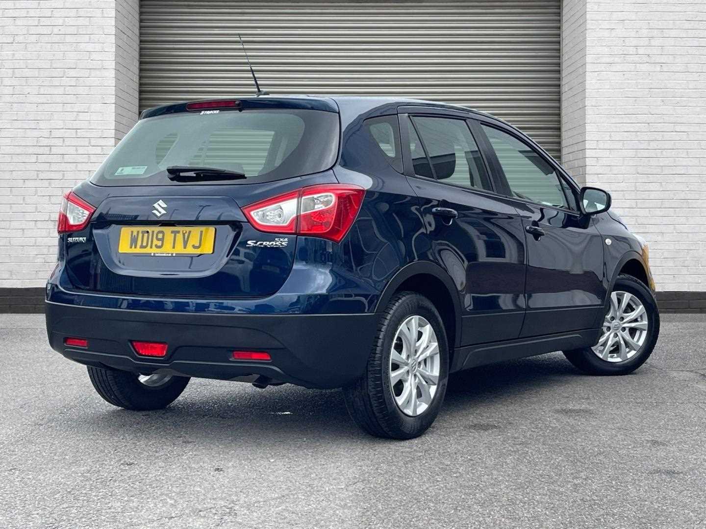 Suzuki SX4