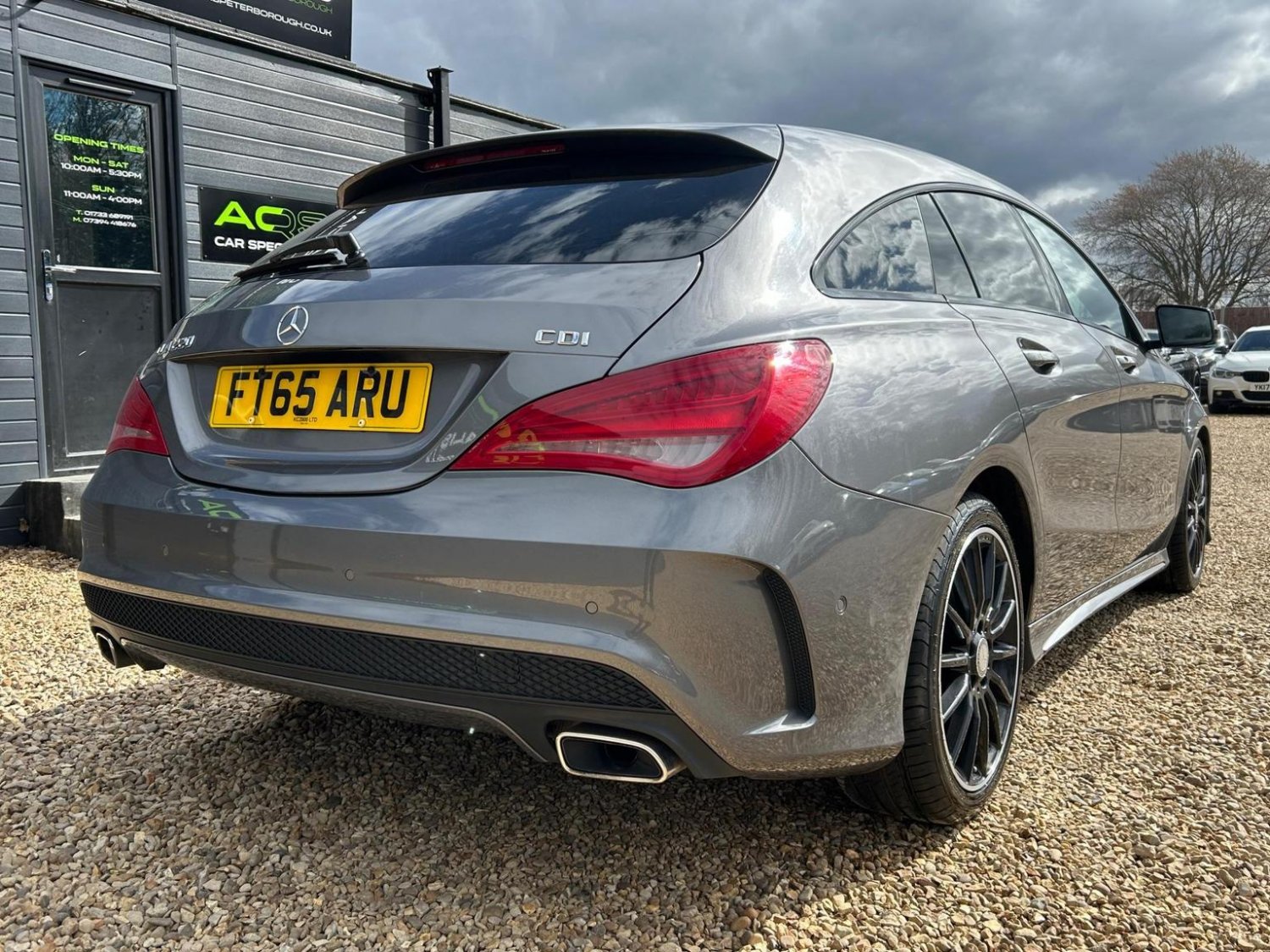 Mercedes Benz CLA