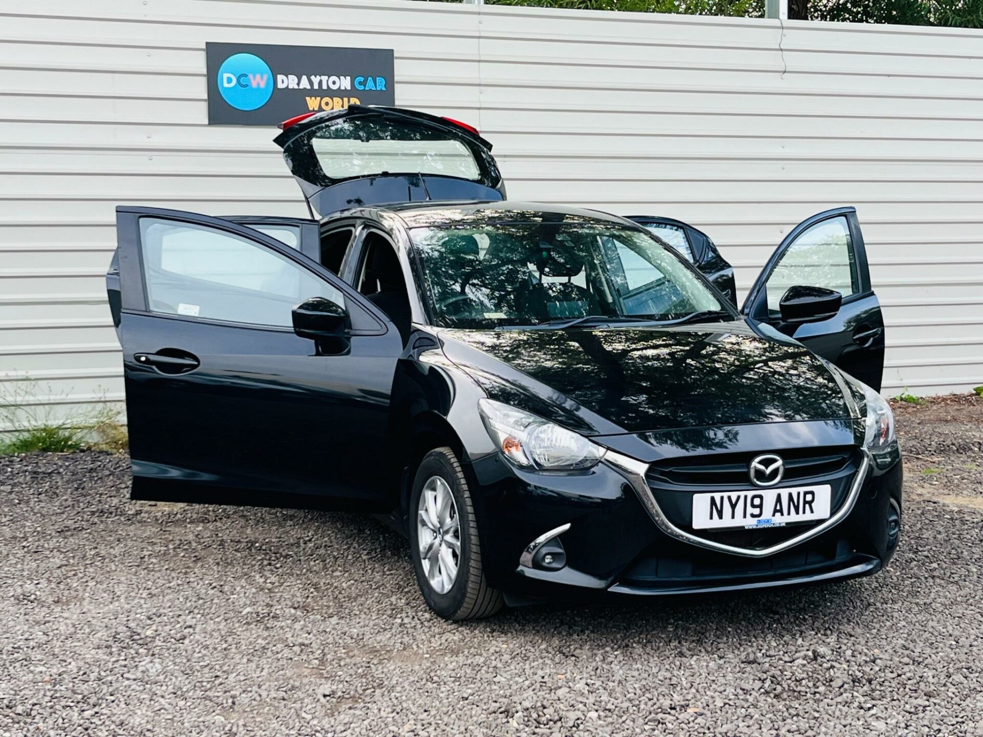 Mazda 2