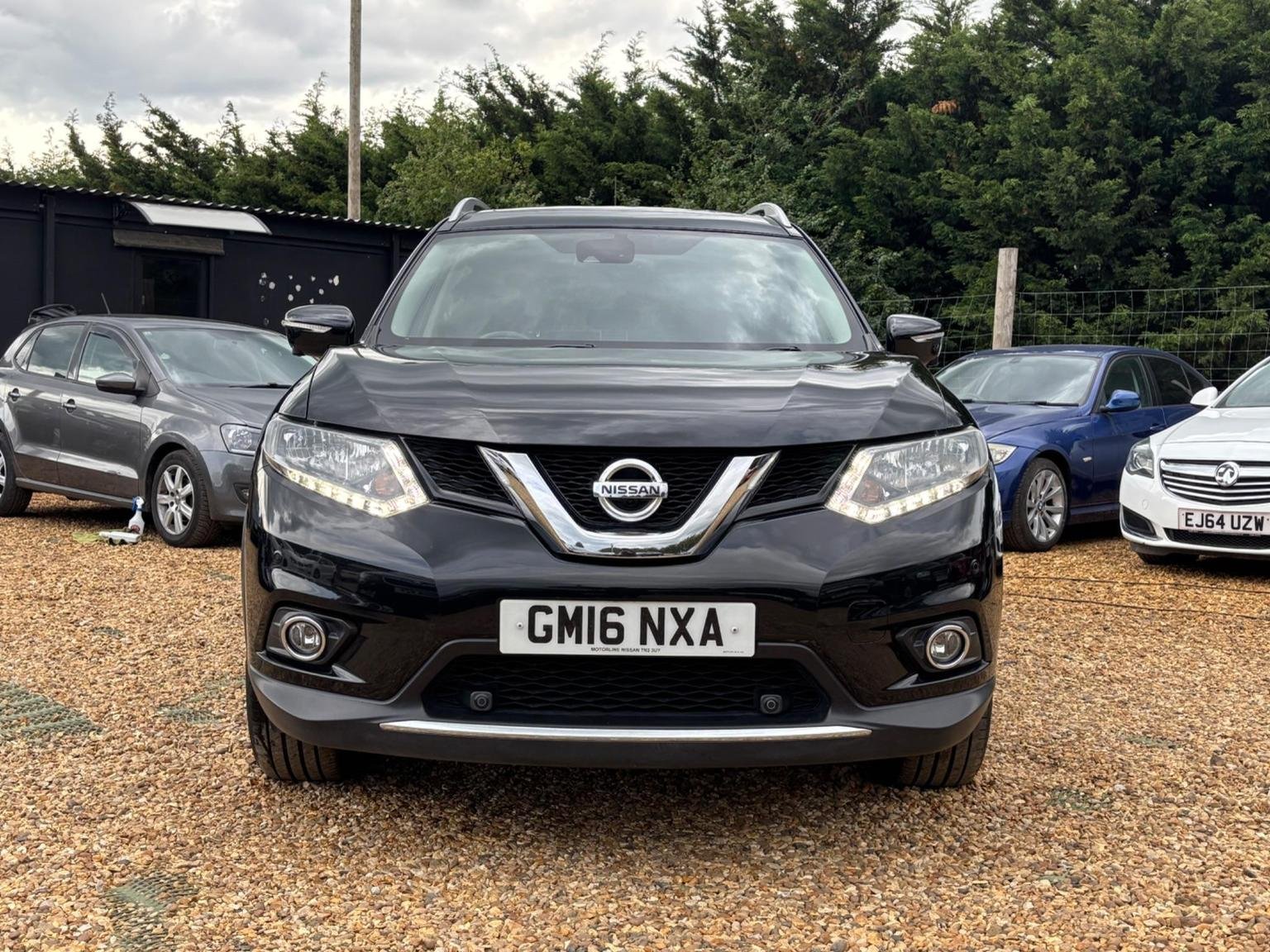Nissan X Trail