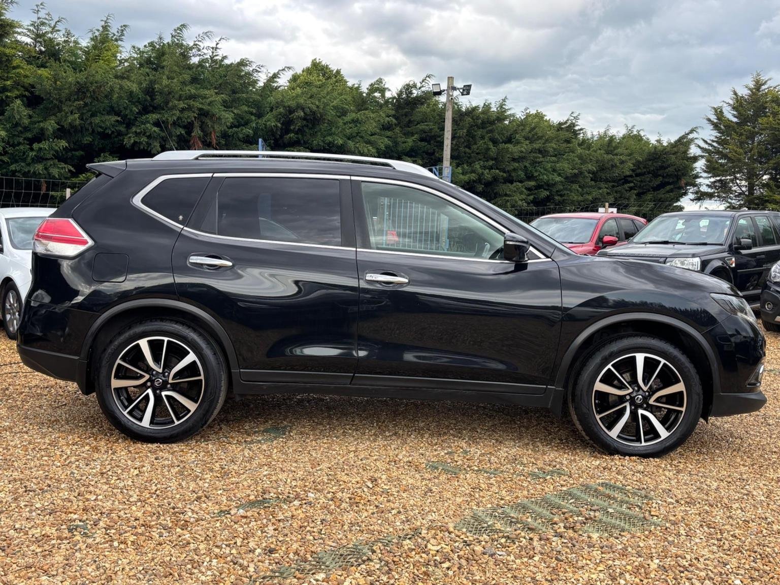 Nissan X Trail