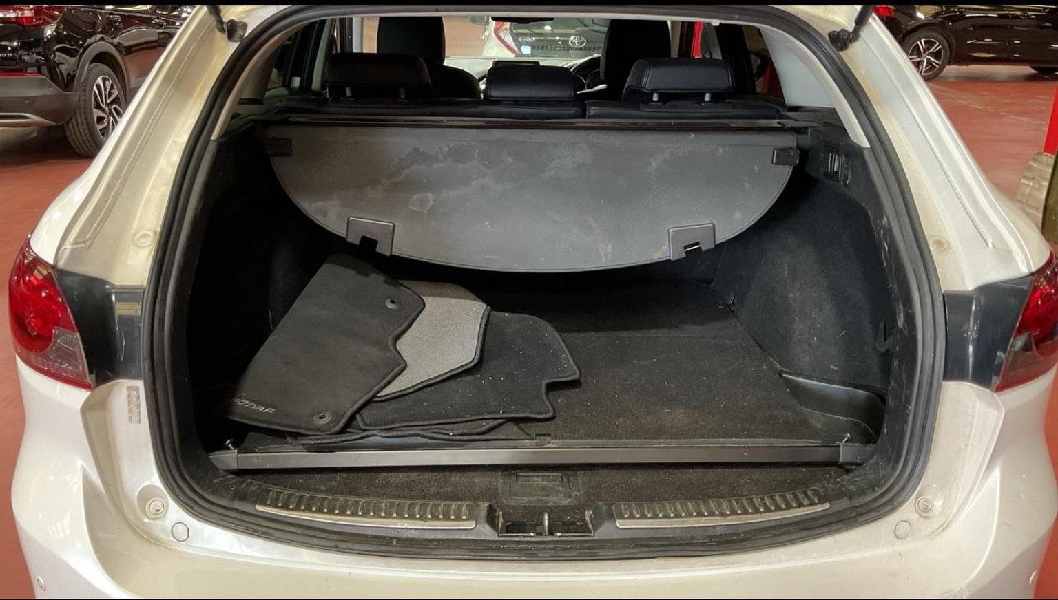 Mazda Mazda6