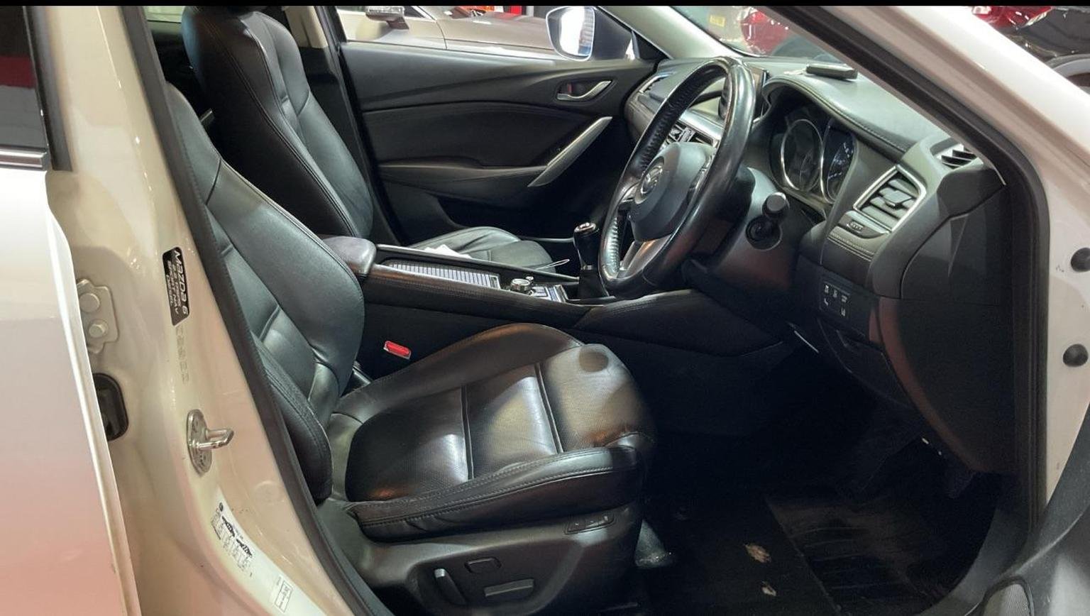 Mazda Mazda6