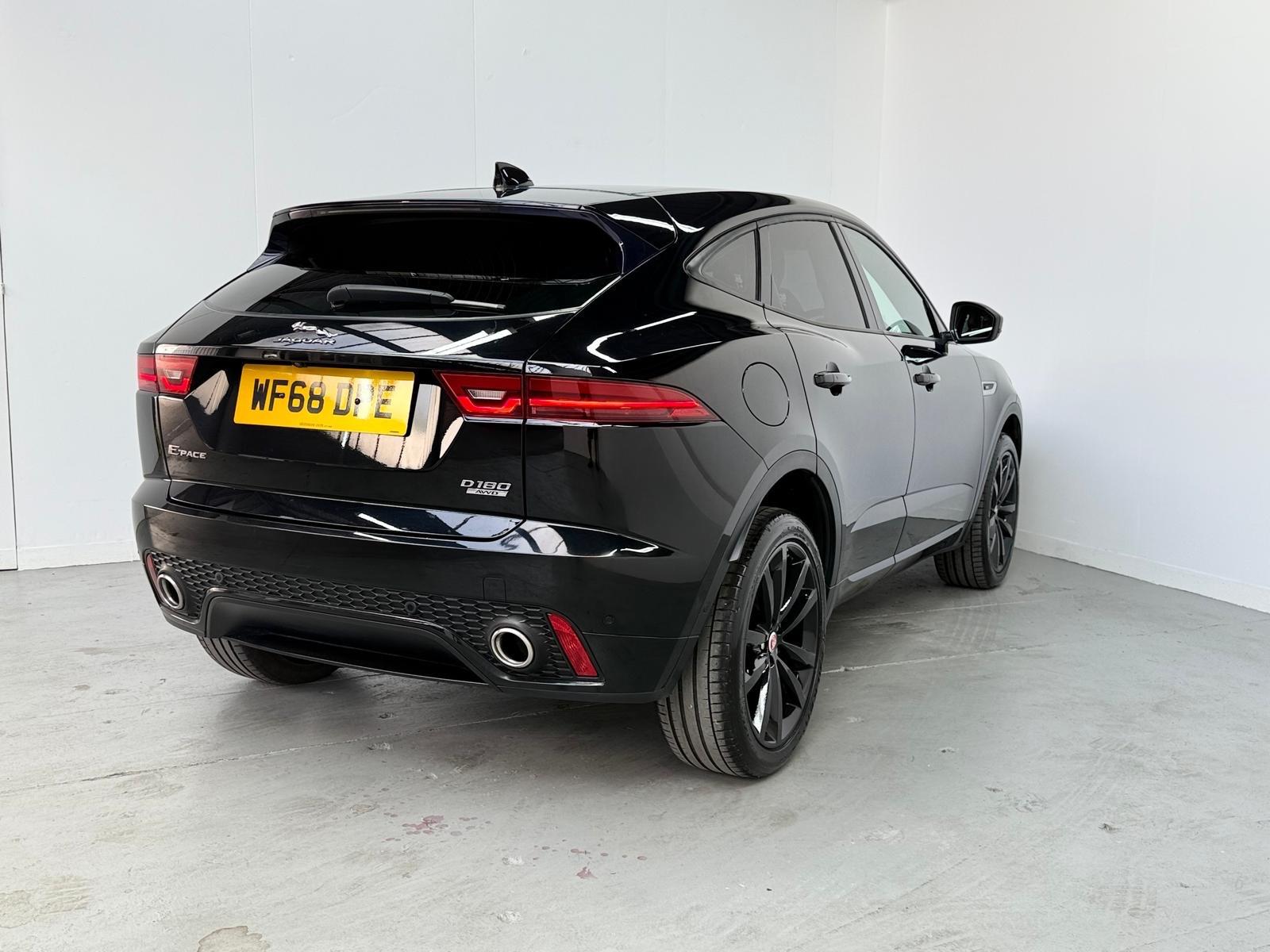 Jaguar E Pace