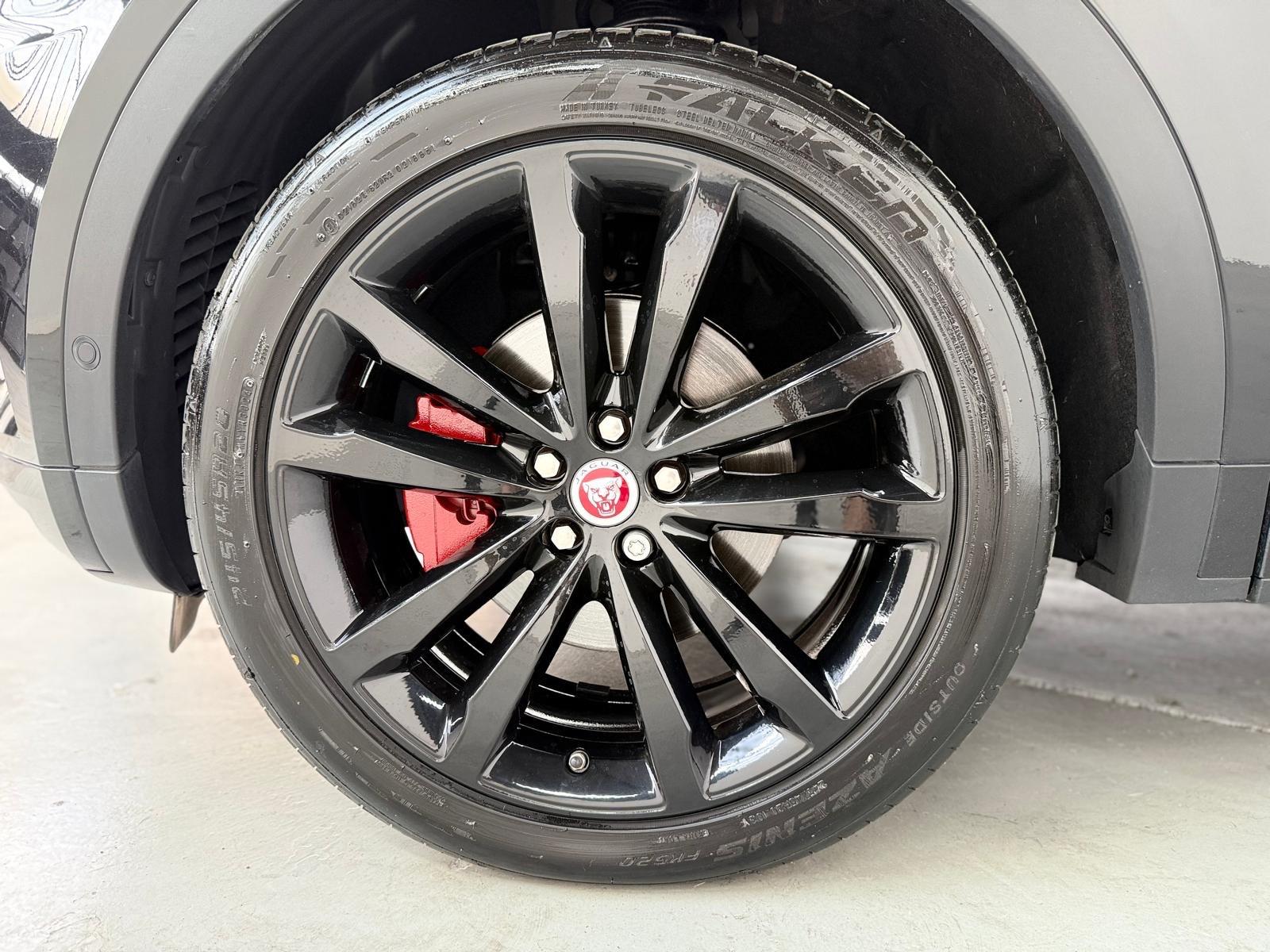 Jaguar E Pace