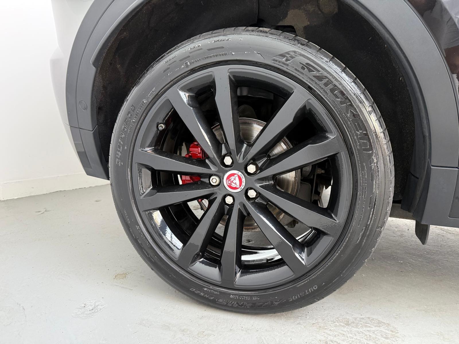 Jaguar E Pace