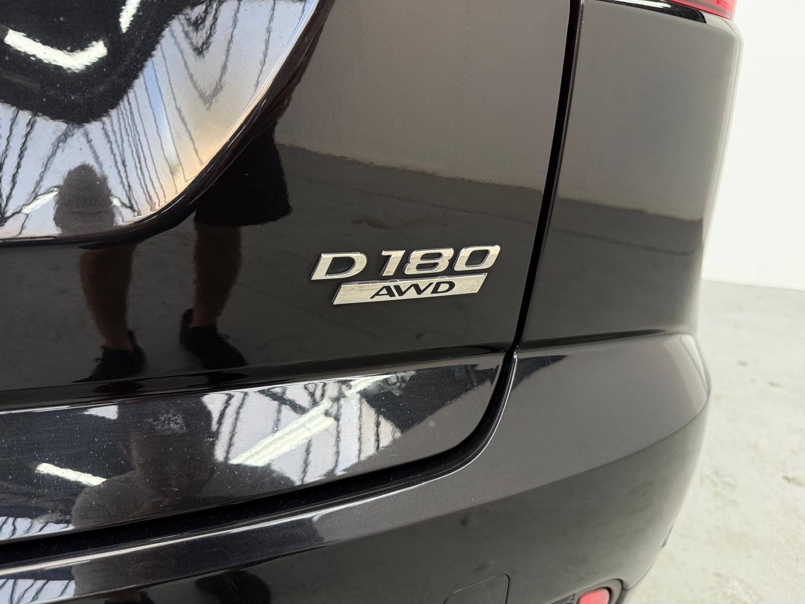 Jaguar E Pace