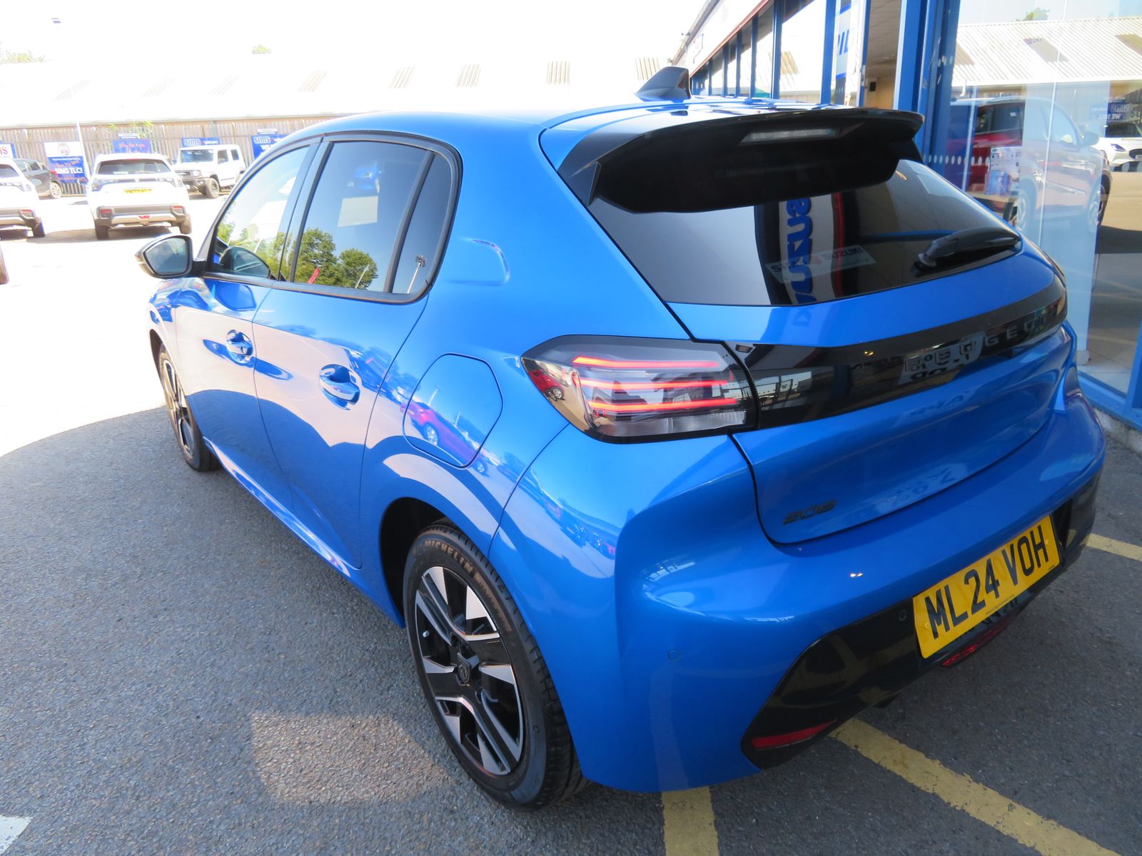 Peugeot 208