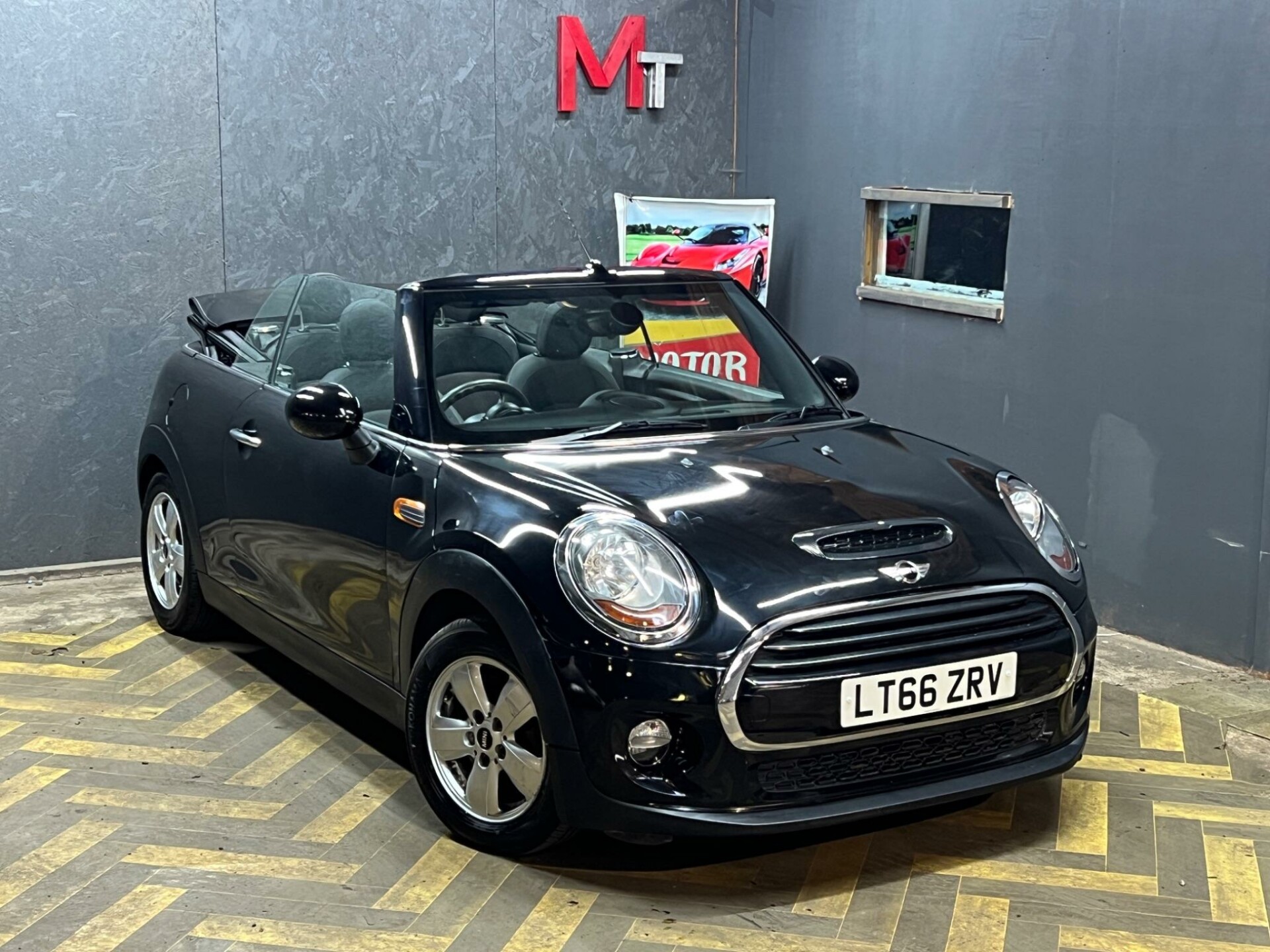 MINI Convertible