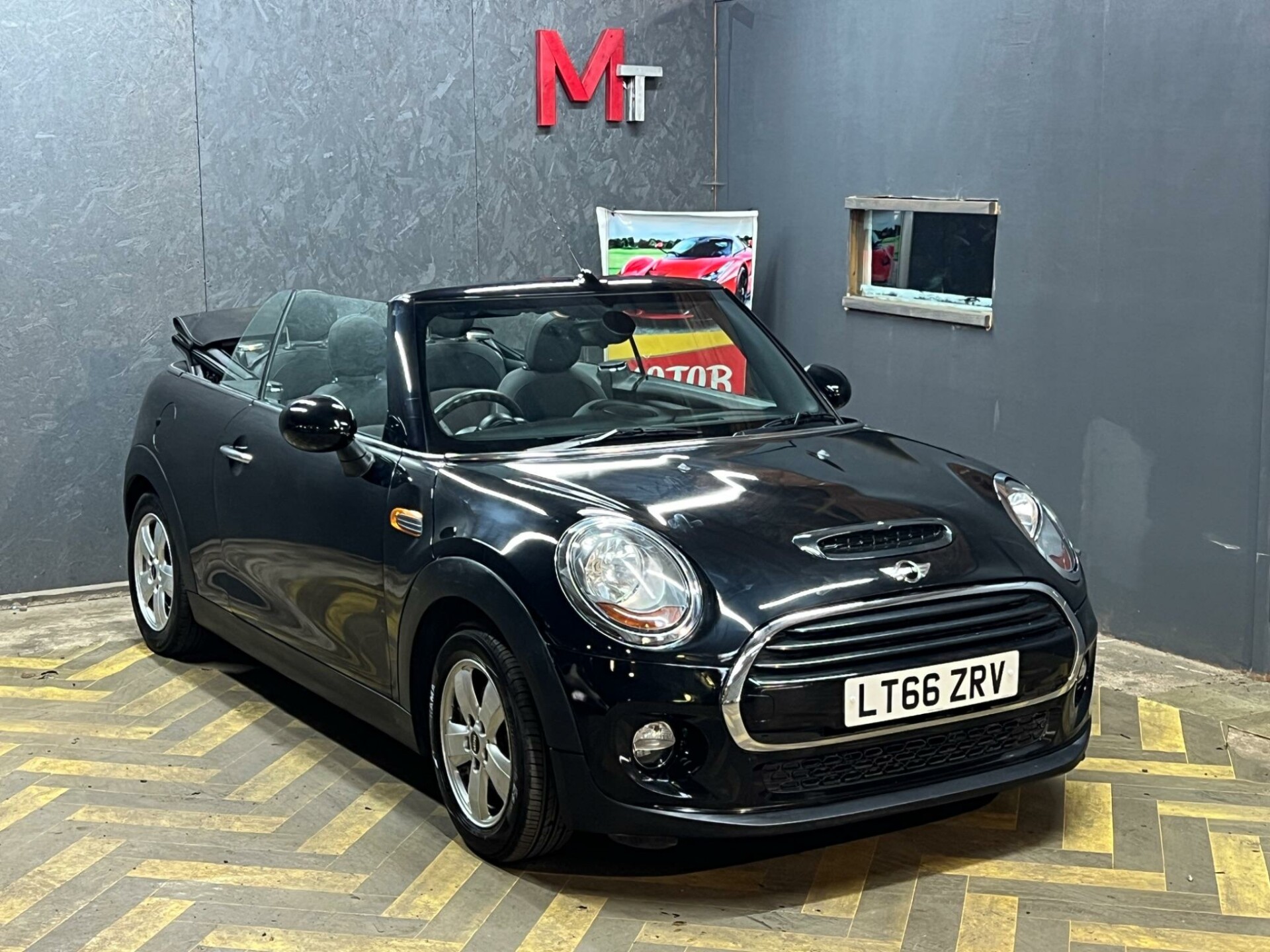 MINI Convertible