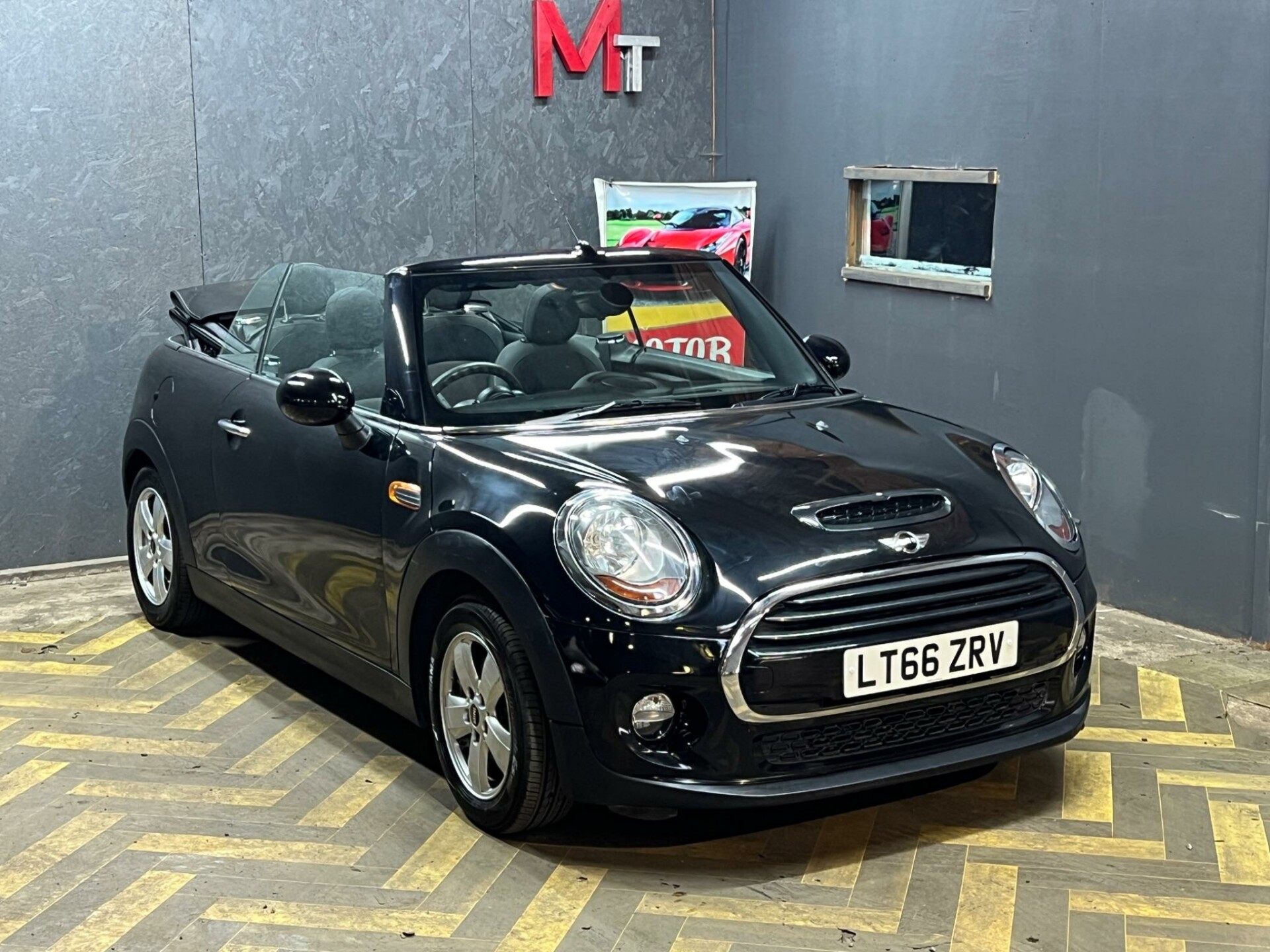MINI Convertible