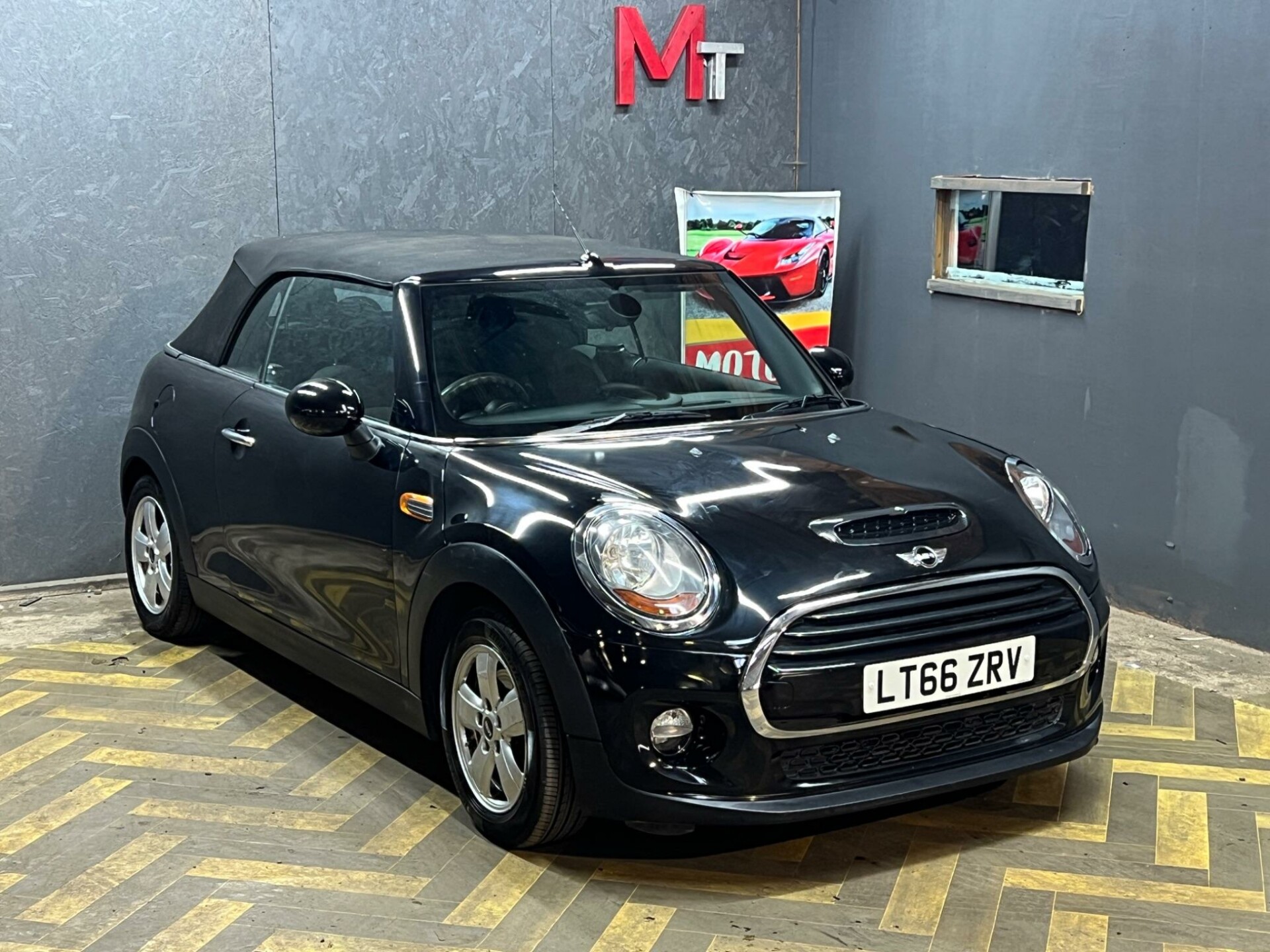 MINI Convertible