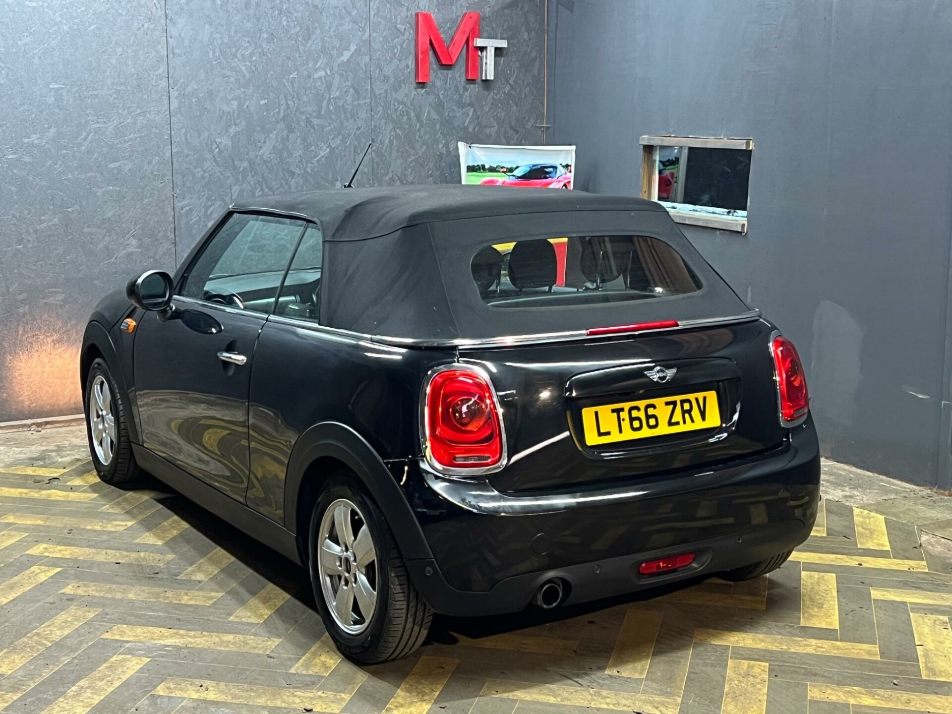 MINI Convertible