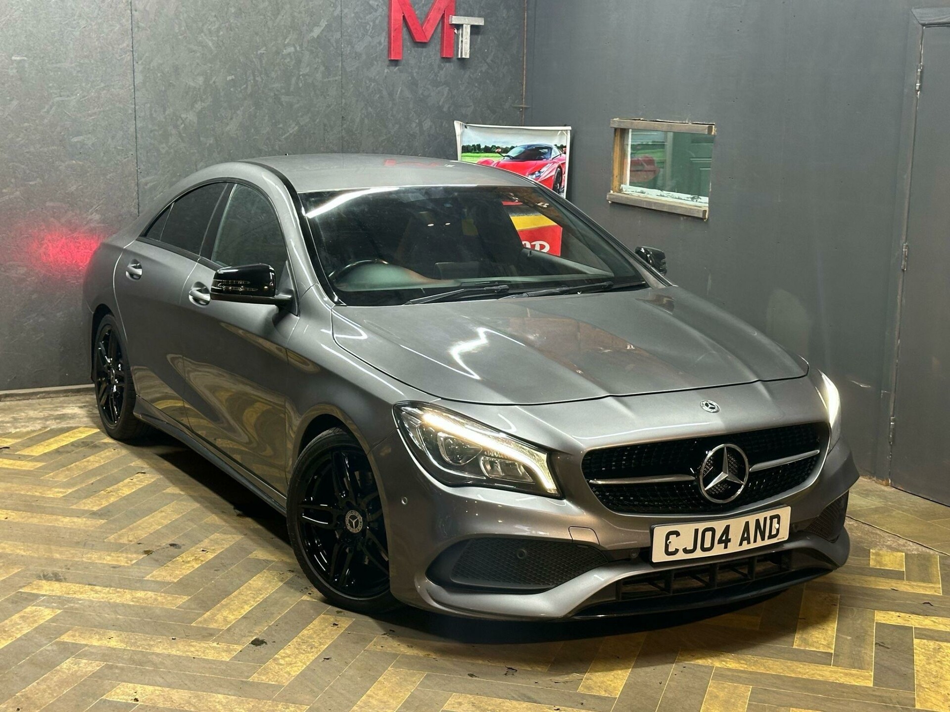 Mercedes Benz CLA