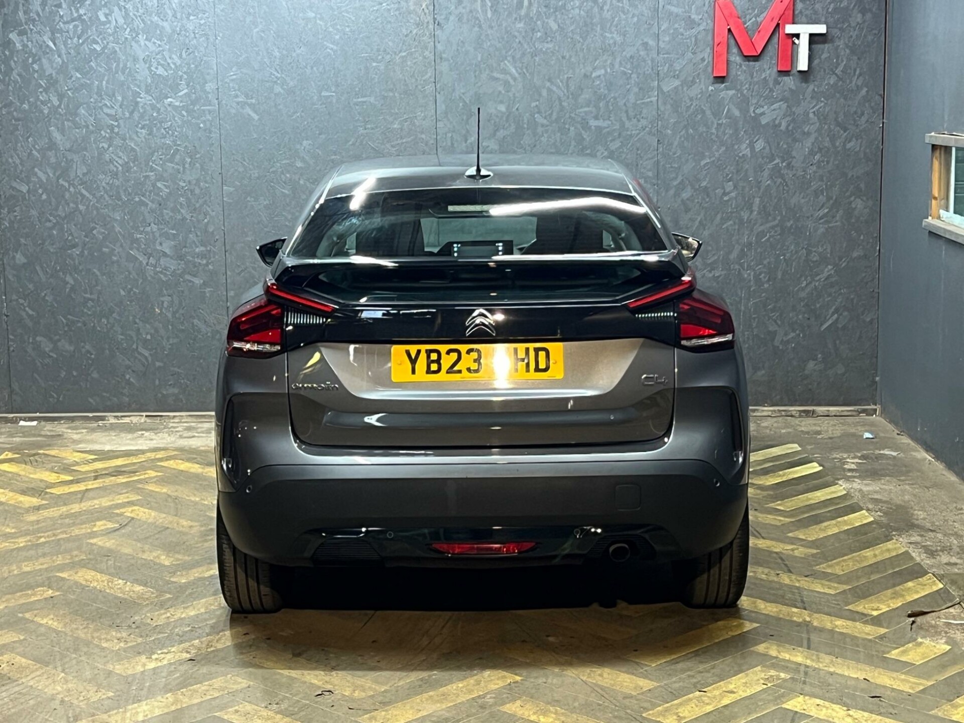 Citroen C4