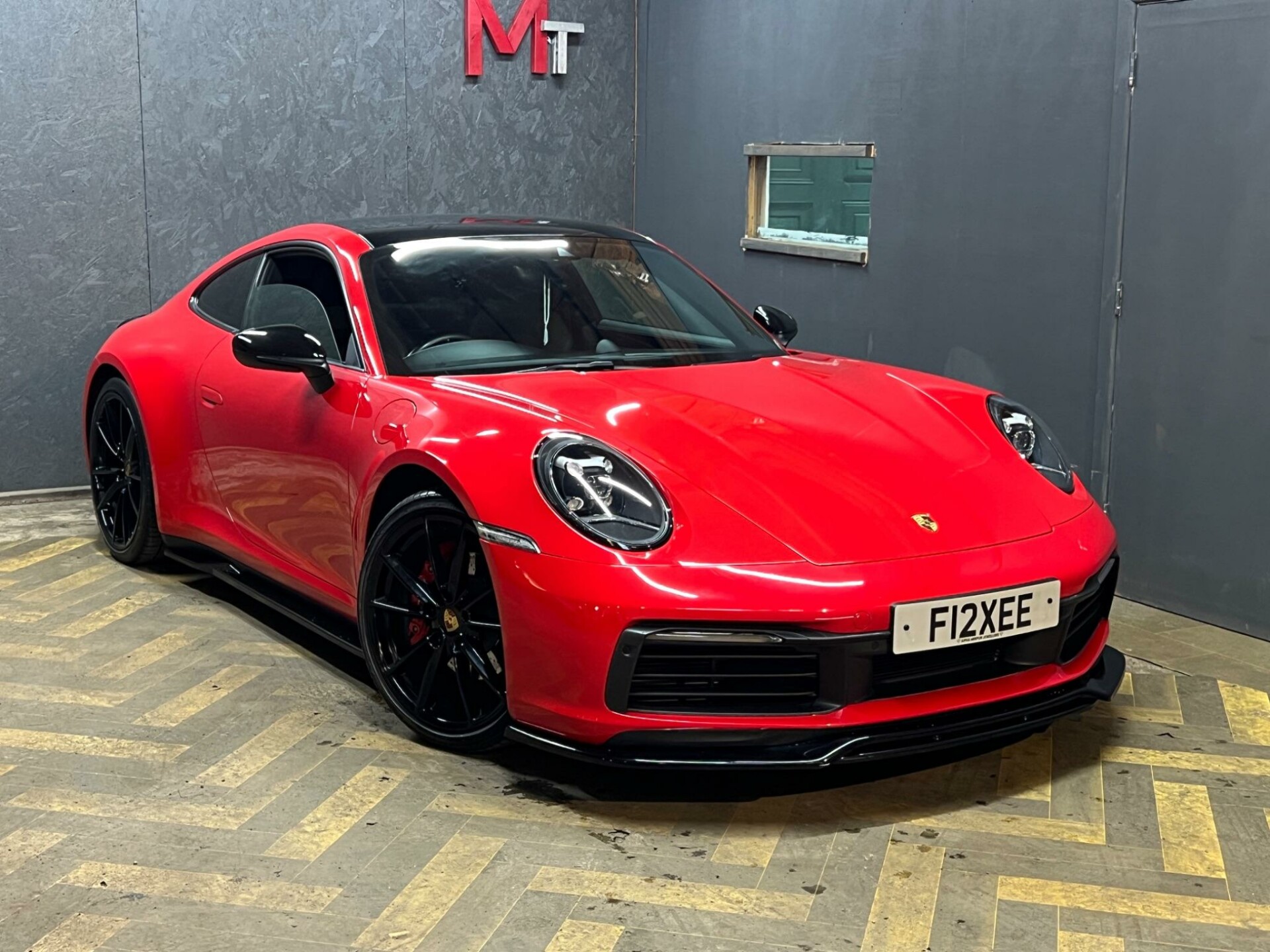 Porsche 911