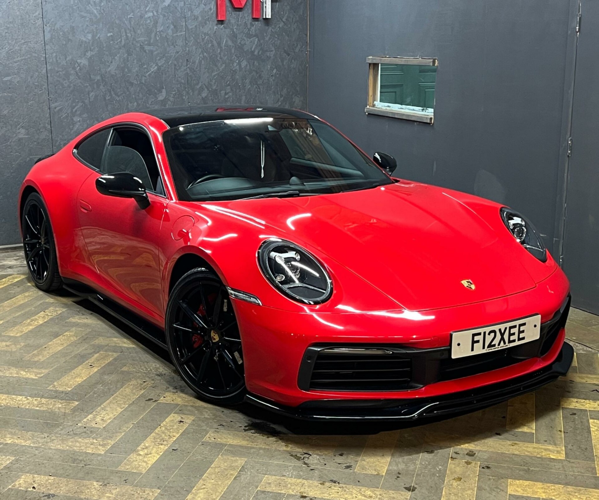 Porsche 911