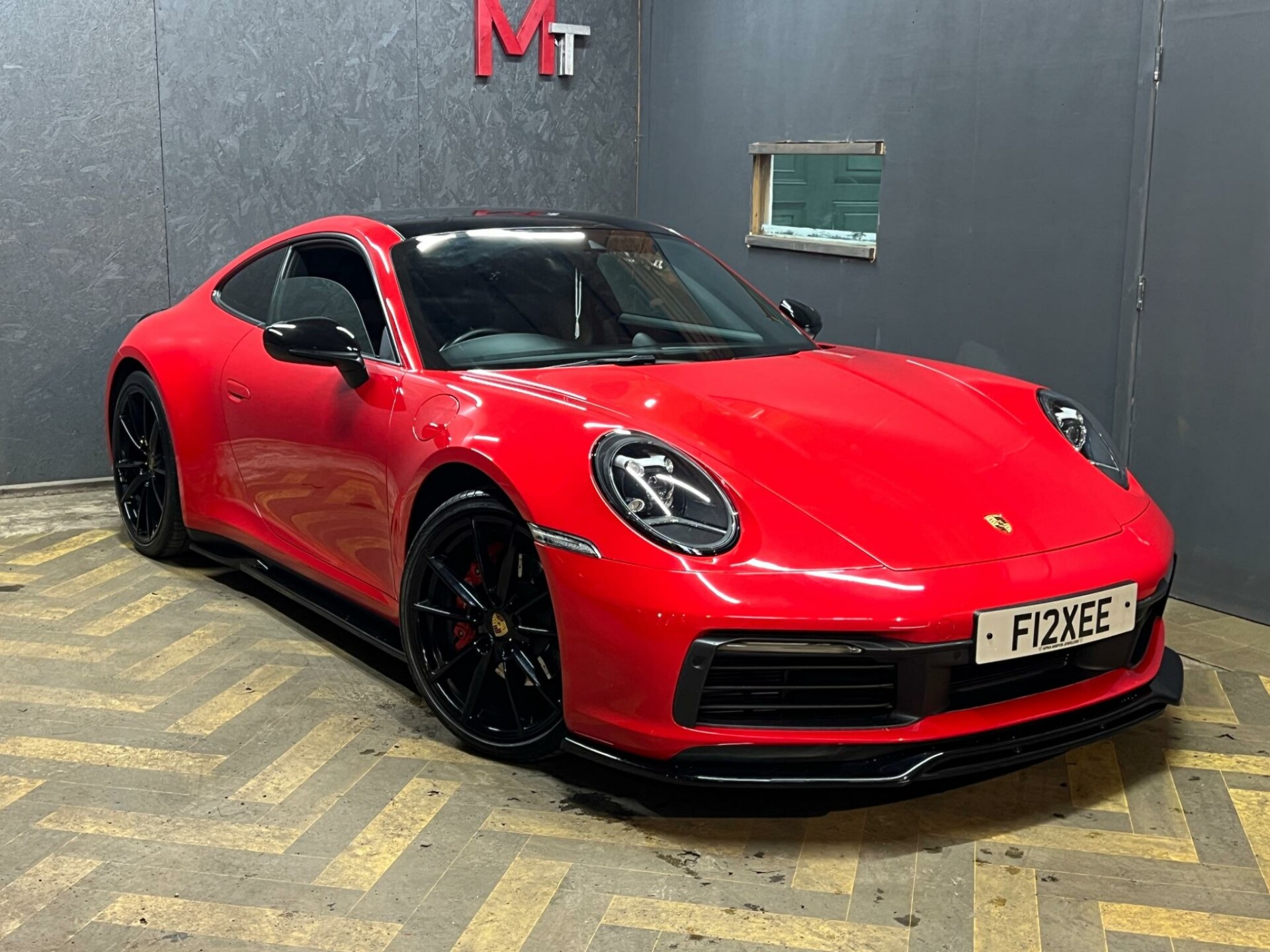 Porsche 911