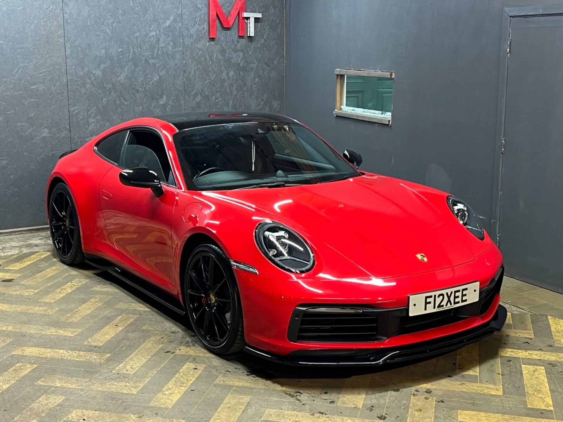 Porsche 911