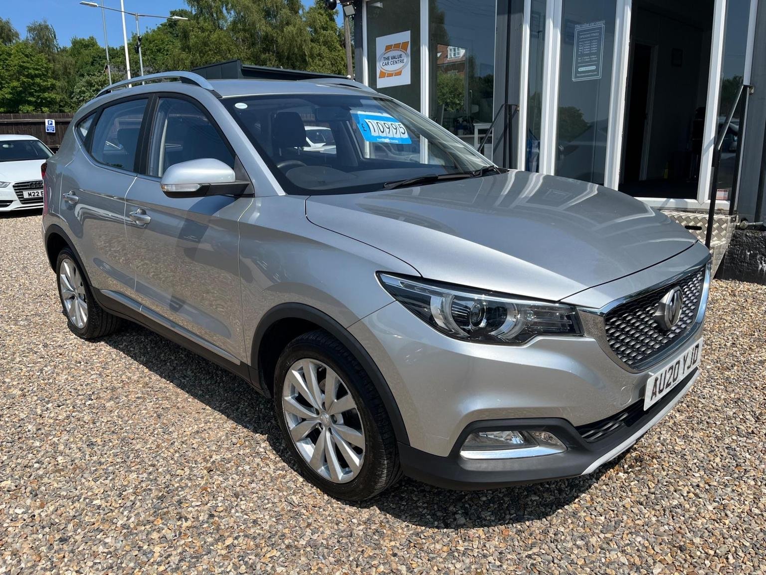MG ZS