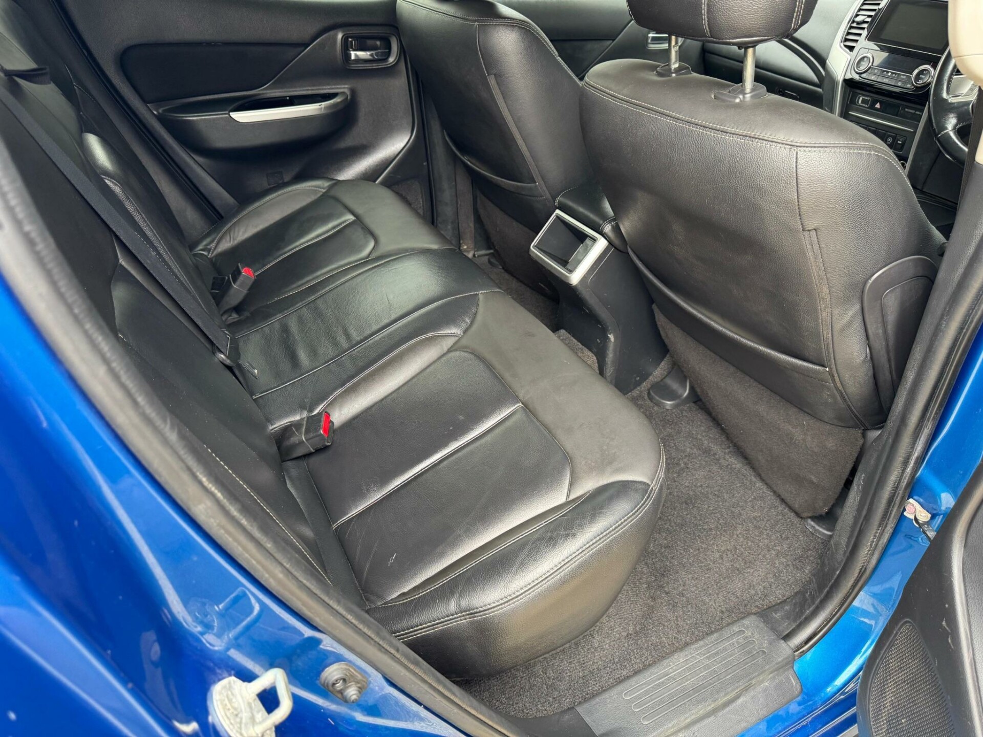 Mitsubishi L200