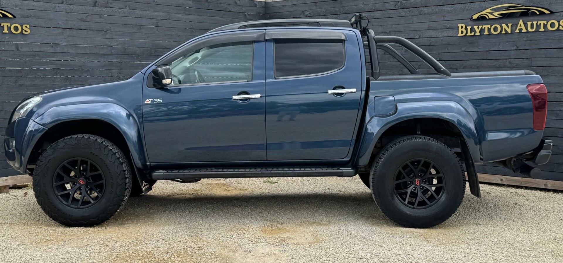 Isuzu D Max