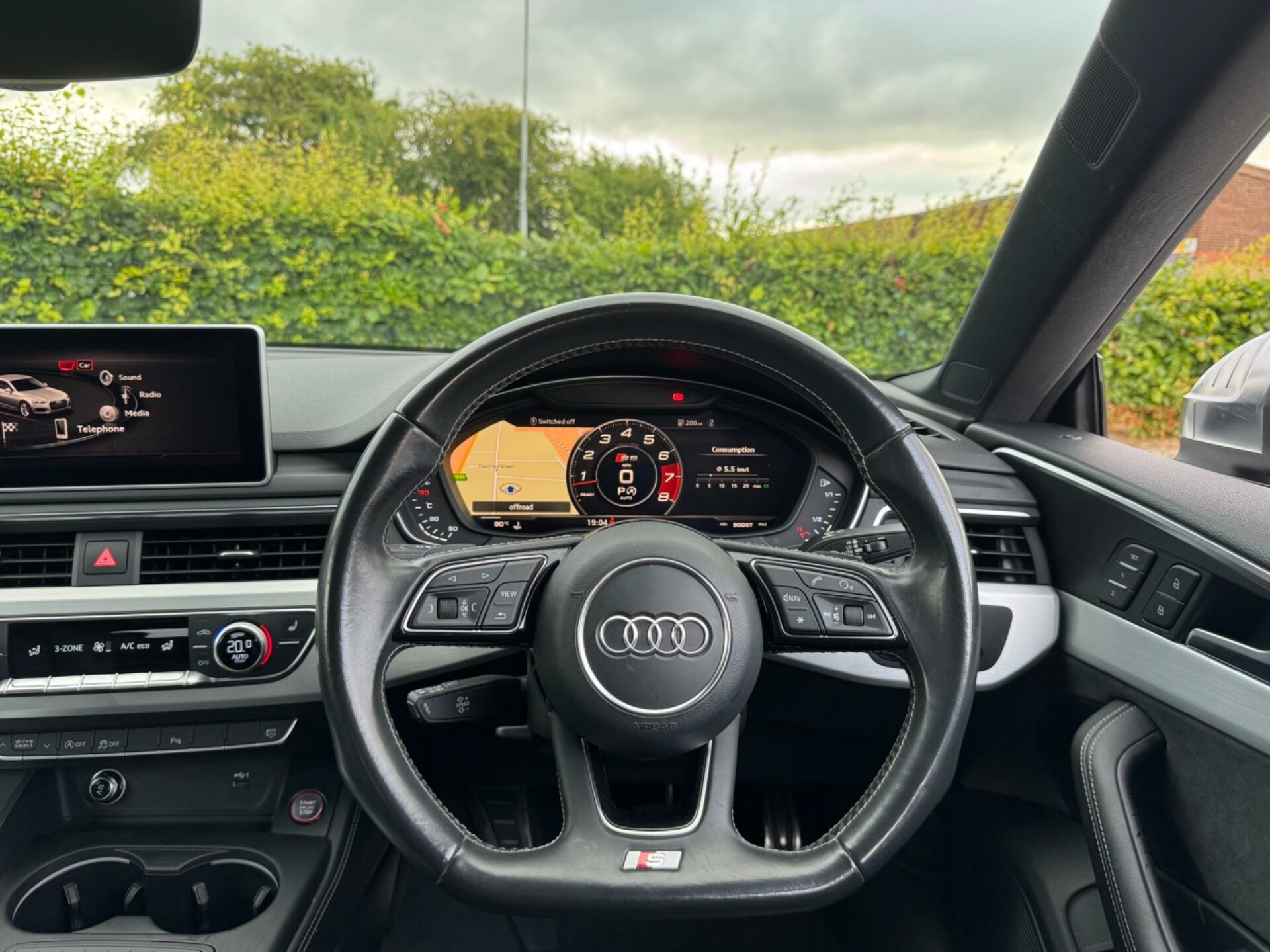 Audi S5