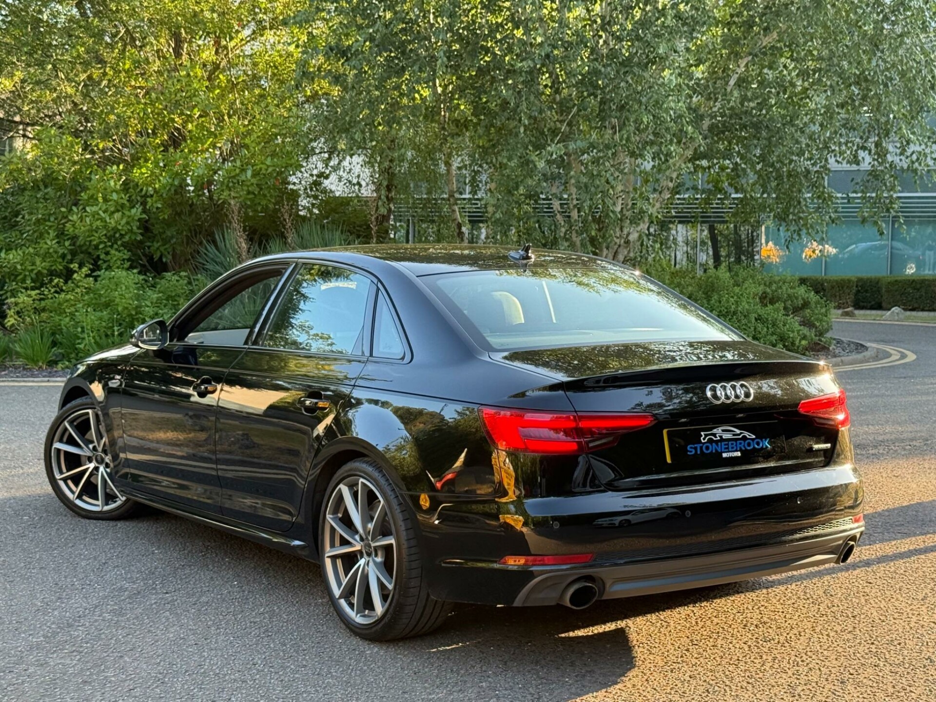 Audi A4