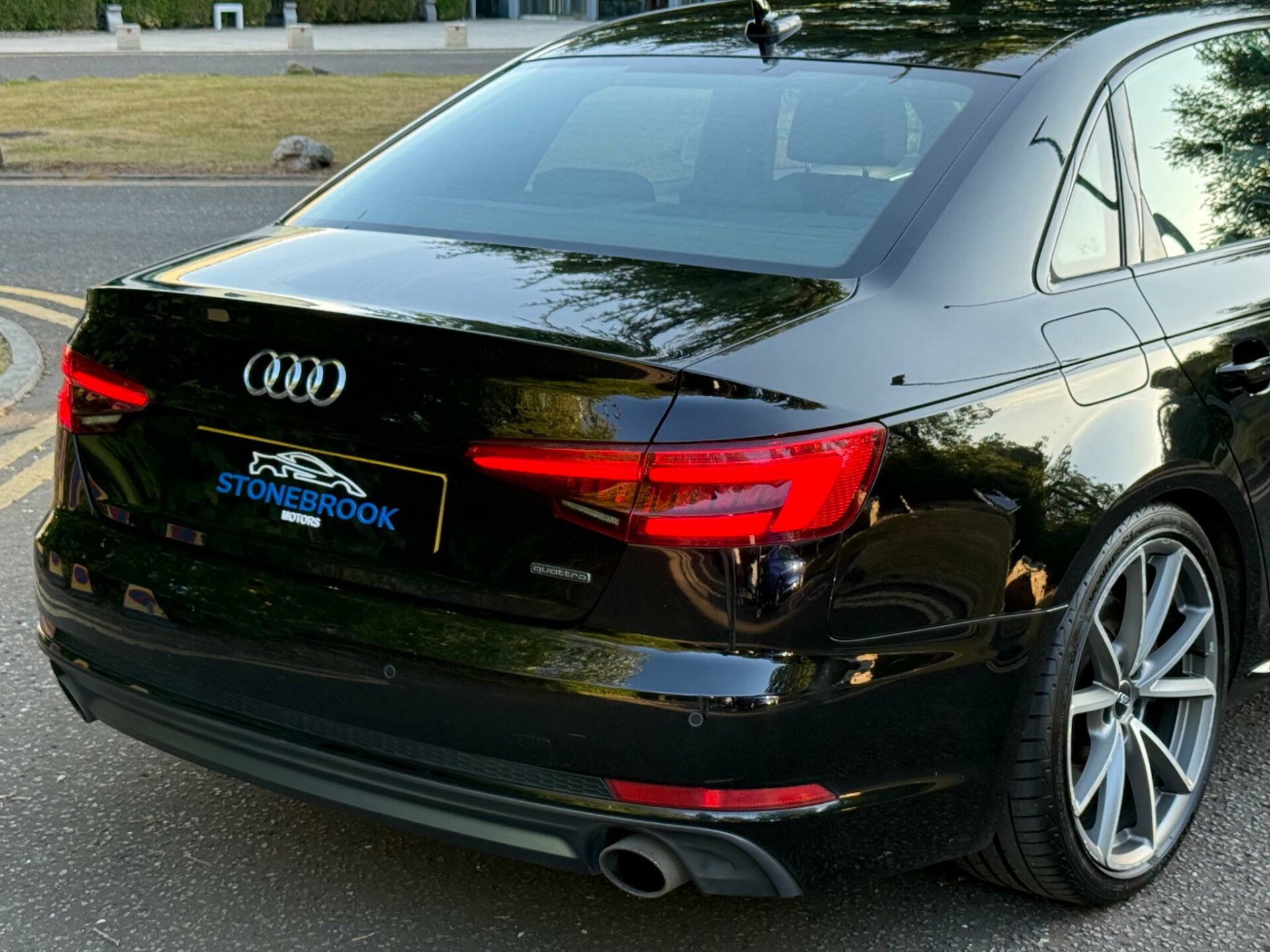 Audi A4