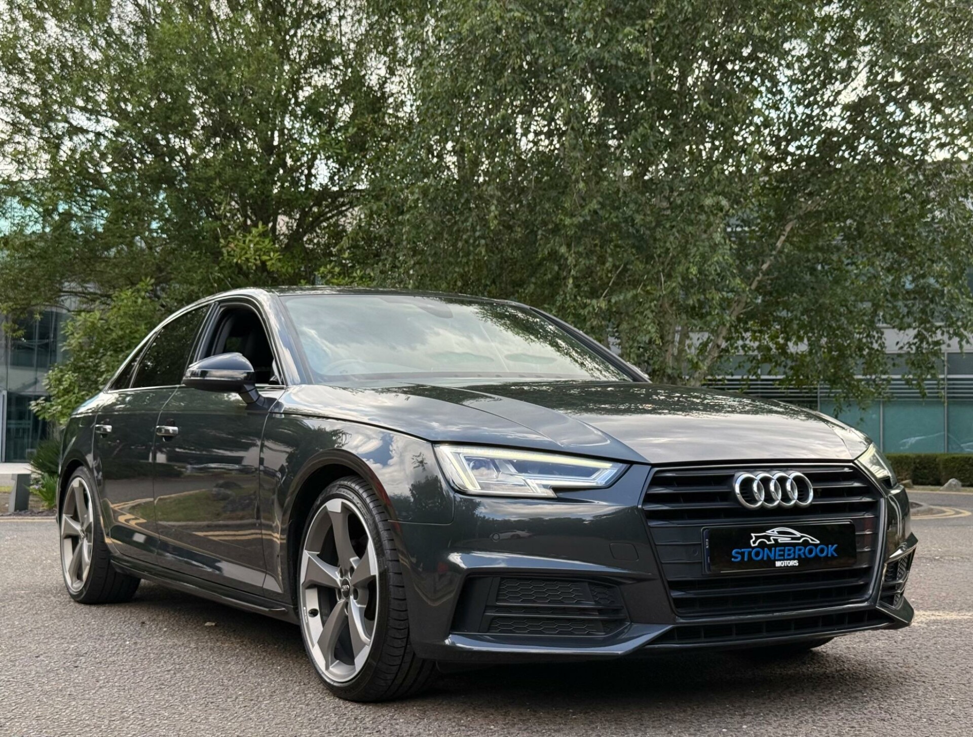 Audi A4