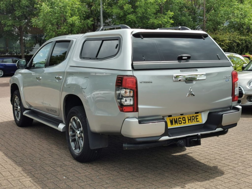 Mitsubishi L200