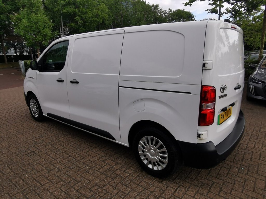 Toyota Proace