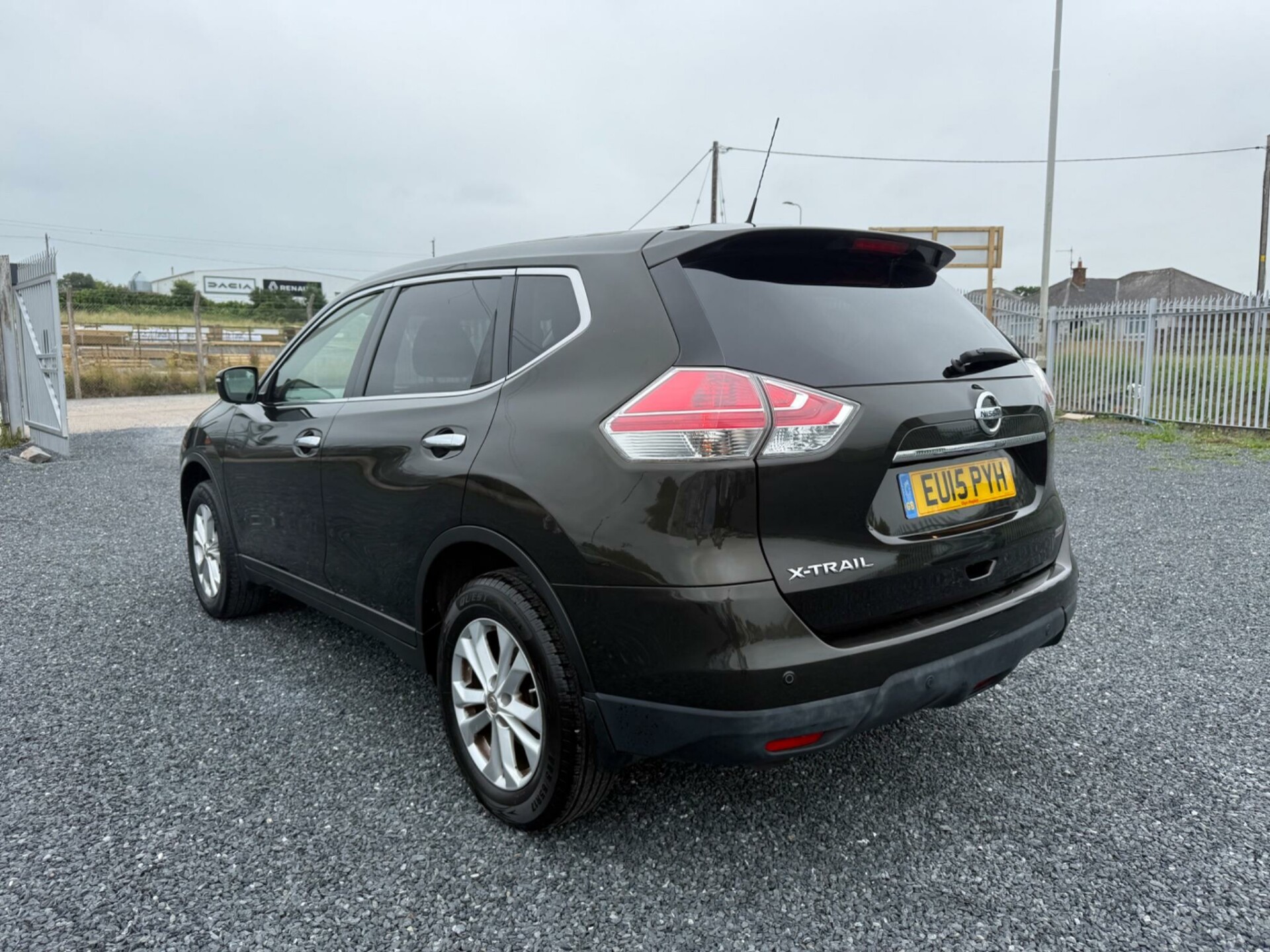 Nissan X Trail