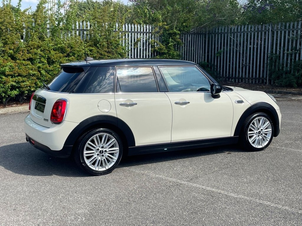 MINI Hatch